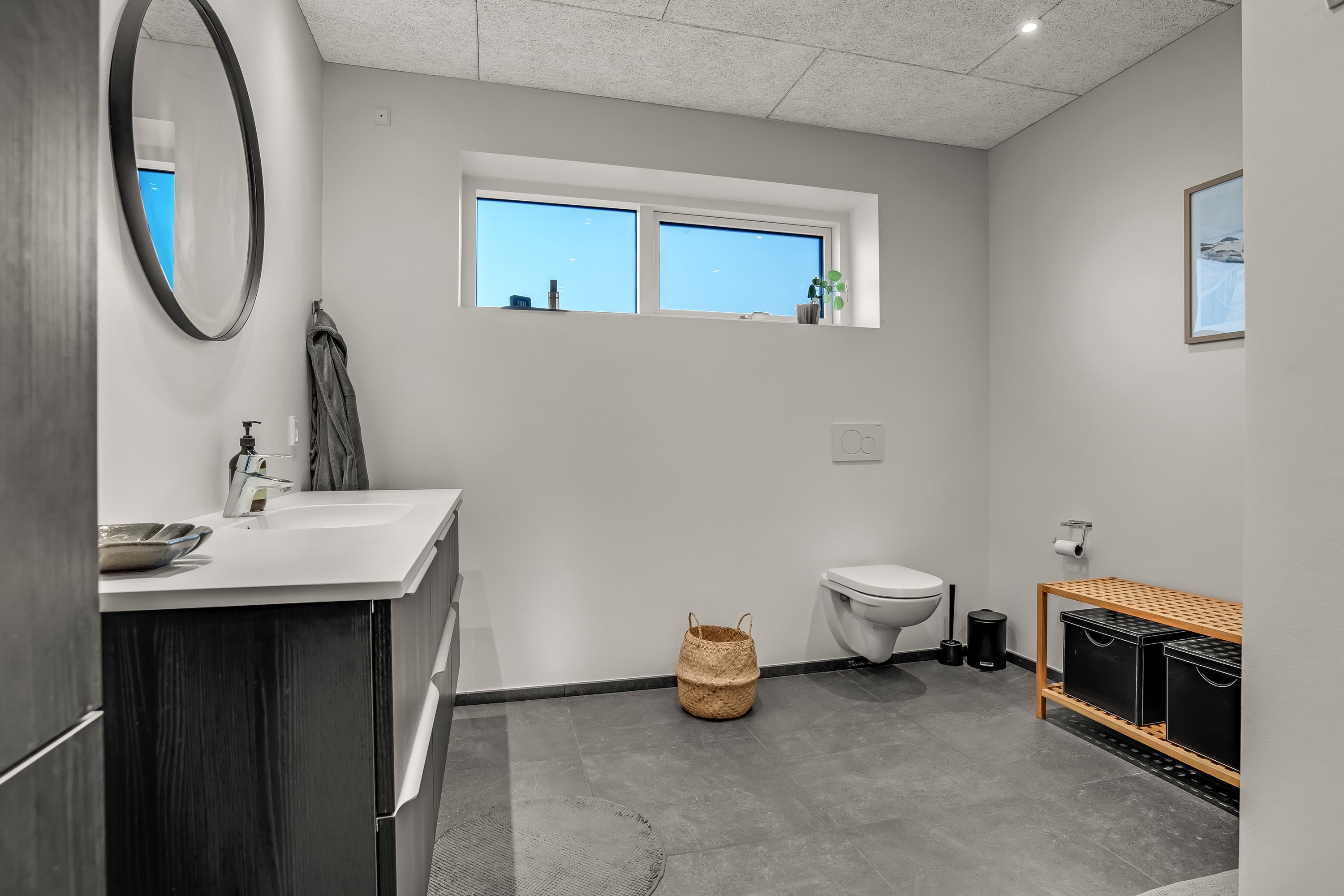 Fremhævet badeværelse billede i fuldskærmstilstand. Billede af Nørlundvej 27, 7500 Holstebro