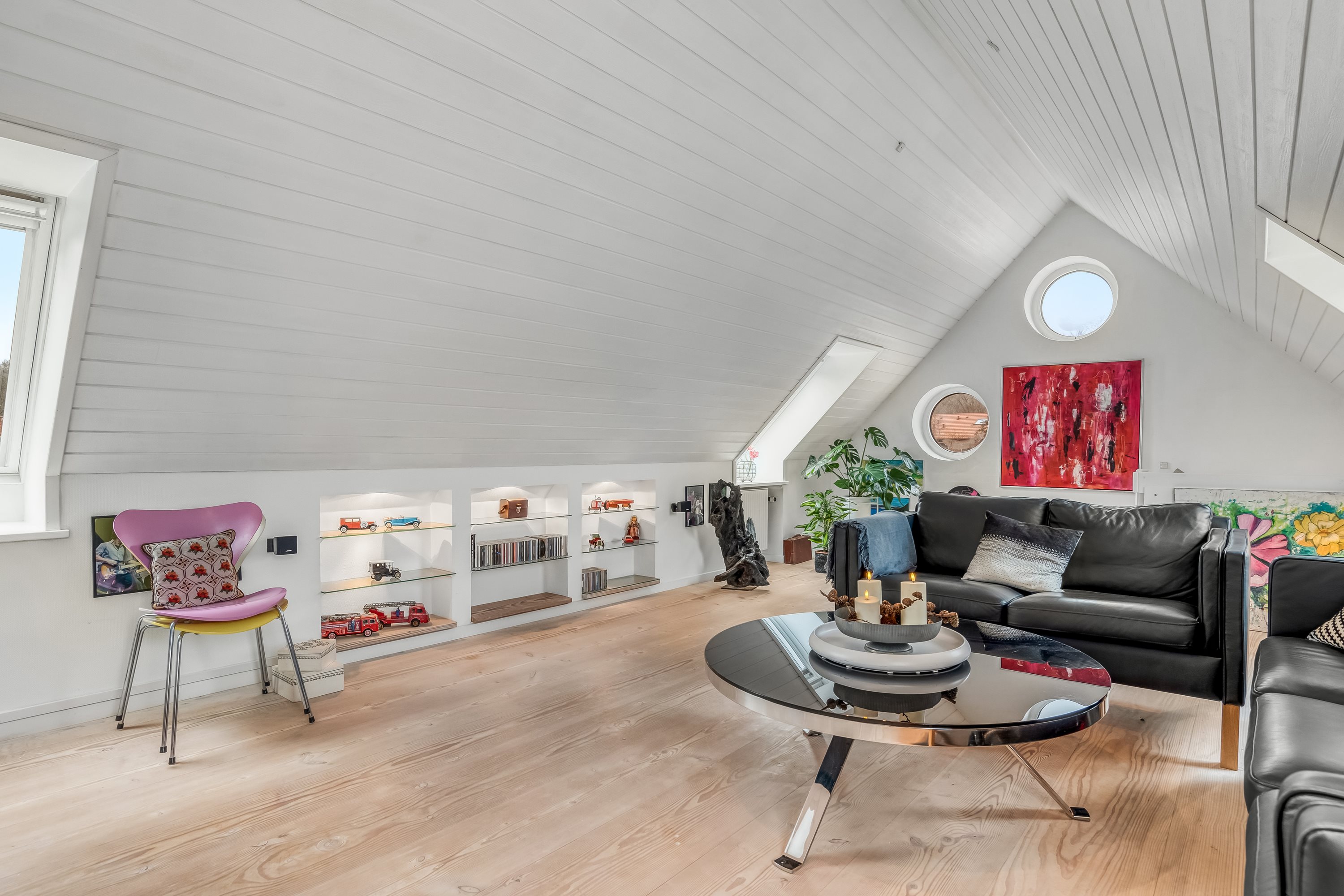 Fremhævet stue billede i fuldskærmstilstand. Billede af Skjernvej 112A, 7500 Holstebro