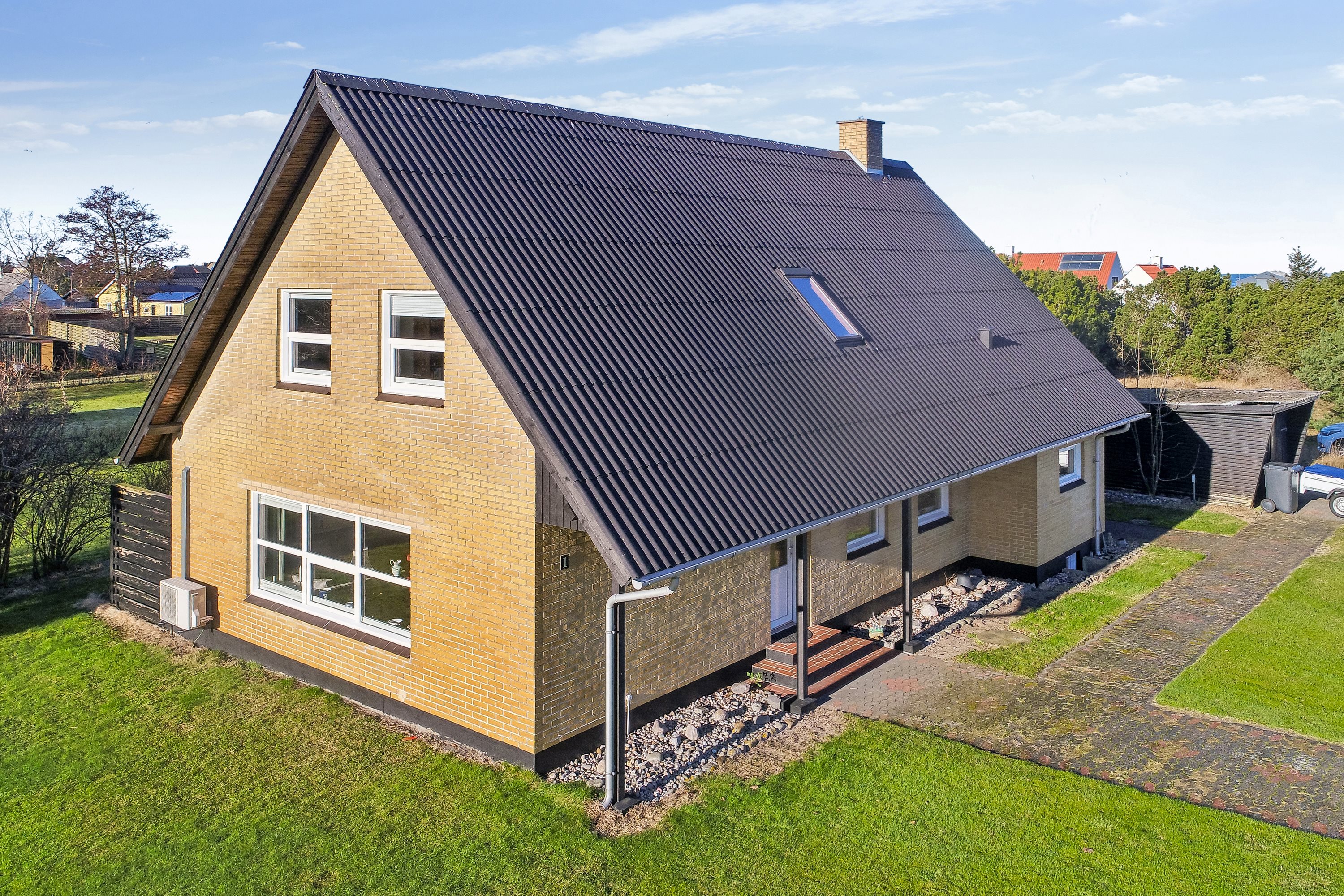 Fremhævet ejendom 1 billede i fuldskærmstilstand. Billede af Rylevej 1, Østerby Havn, 9940 Læsø