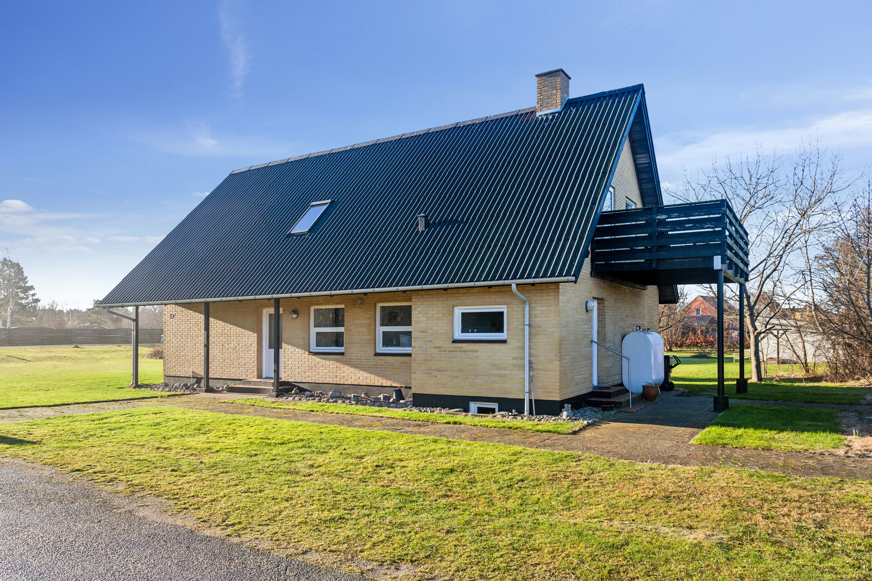 Fremhævet ejendom 1 billede i fuldskærmstilstand. Billede af Rylevej 1, Østerby Havn, 9940 Læsø