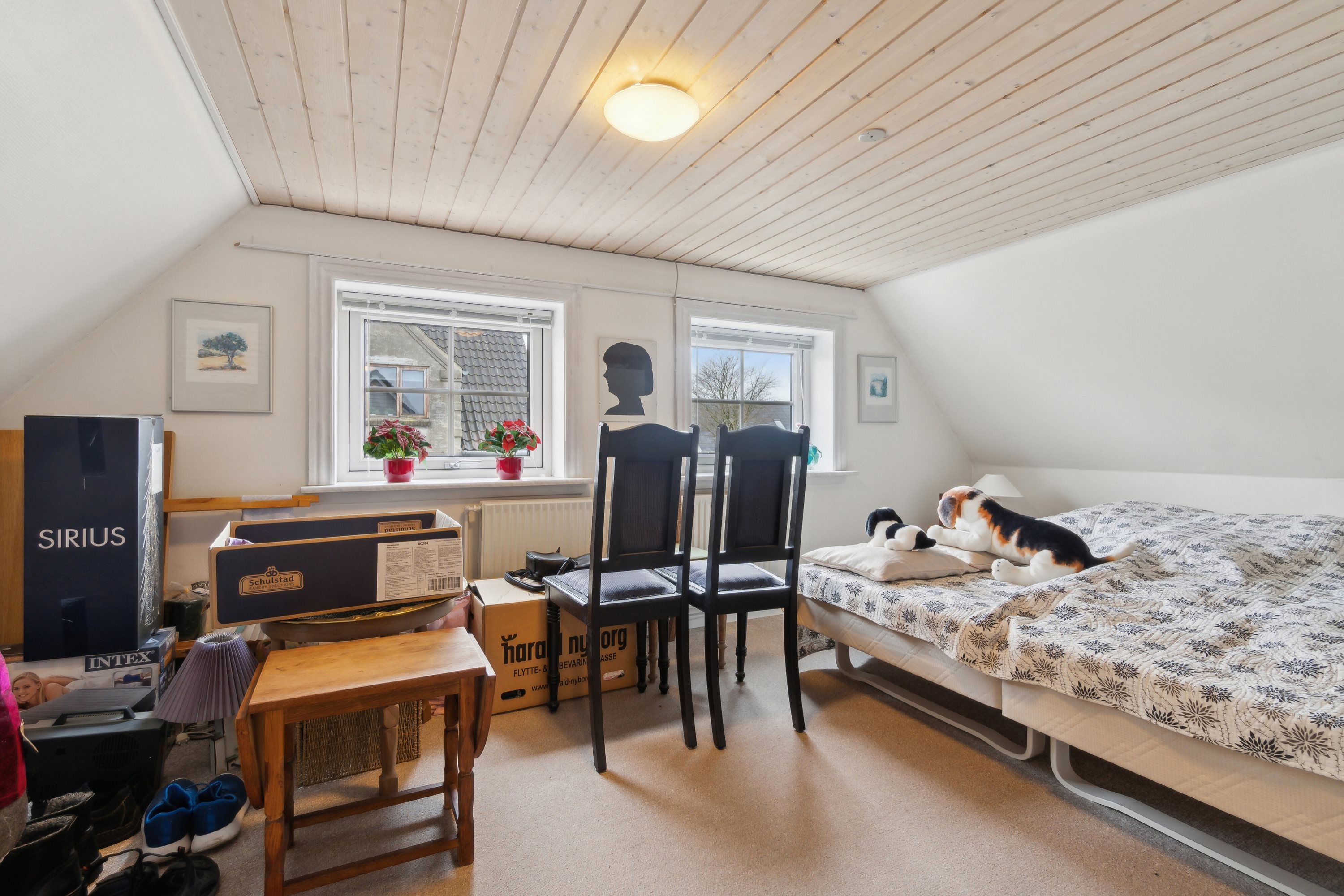 Fremhævet soveværelse billede i fuldskærmstilstand. Billede af Hovedgaden 111, 7752 Snedsted