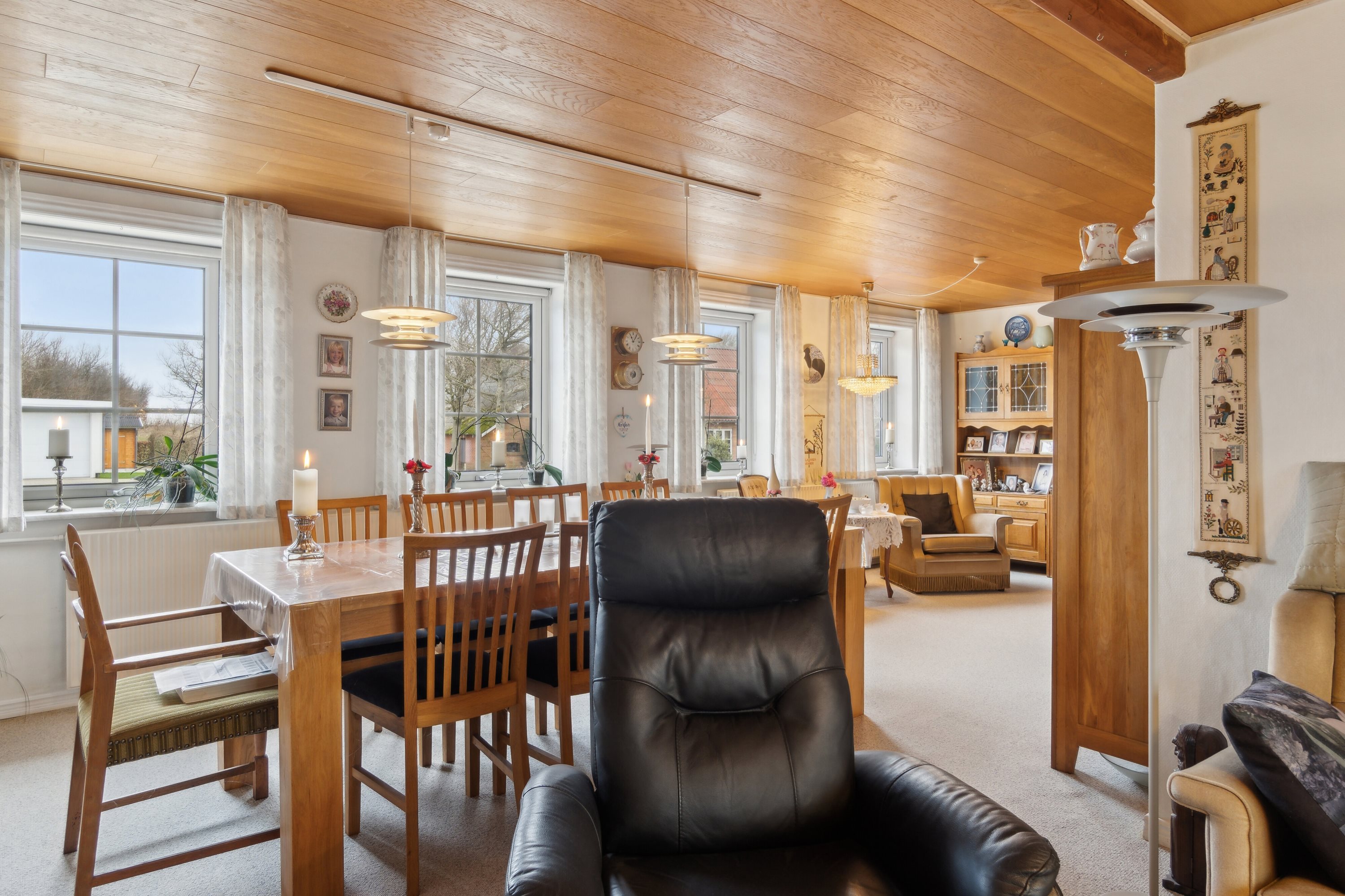 Fremhævet spisestue billede i fuldskærmstilstand. Billede af Hovedgaden 111, 7752 Snedsted