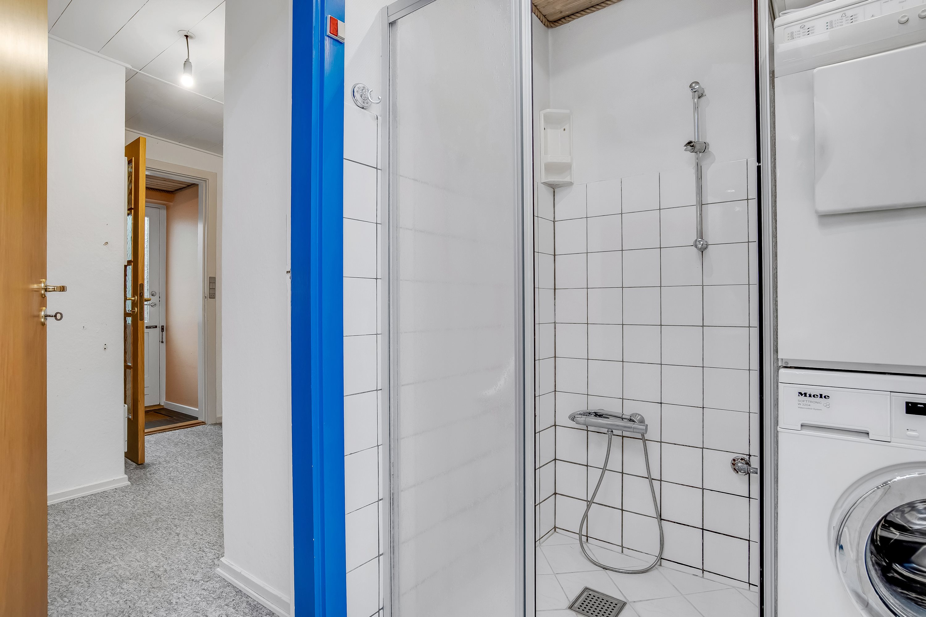 Fremhævet badeværelse billede i fuldskærmstilstand. Billede af Pile Alle 98, 7500 Holstebro