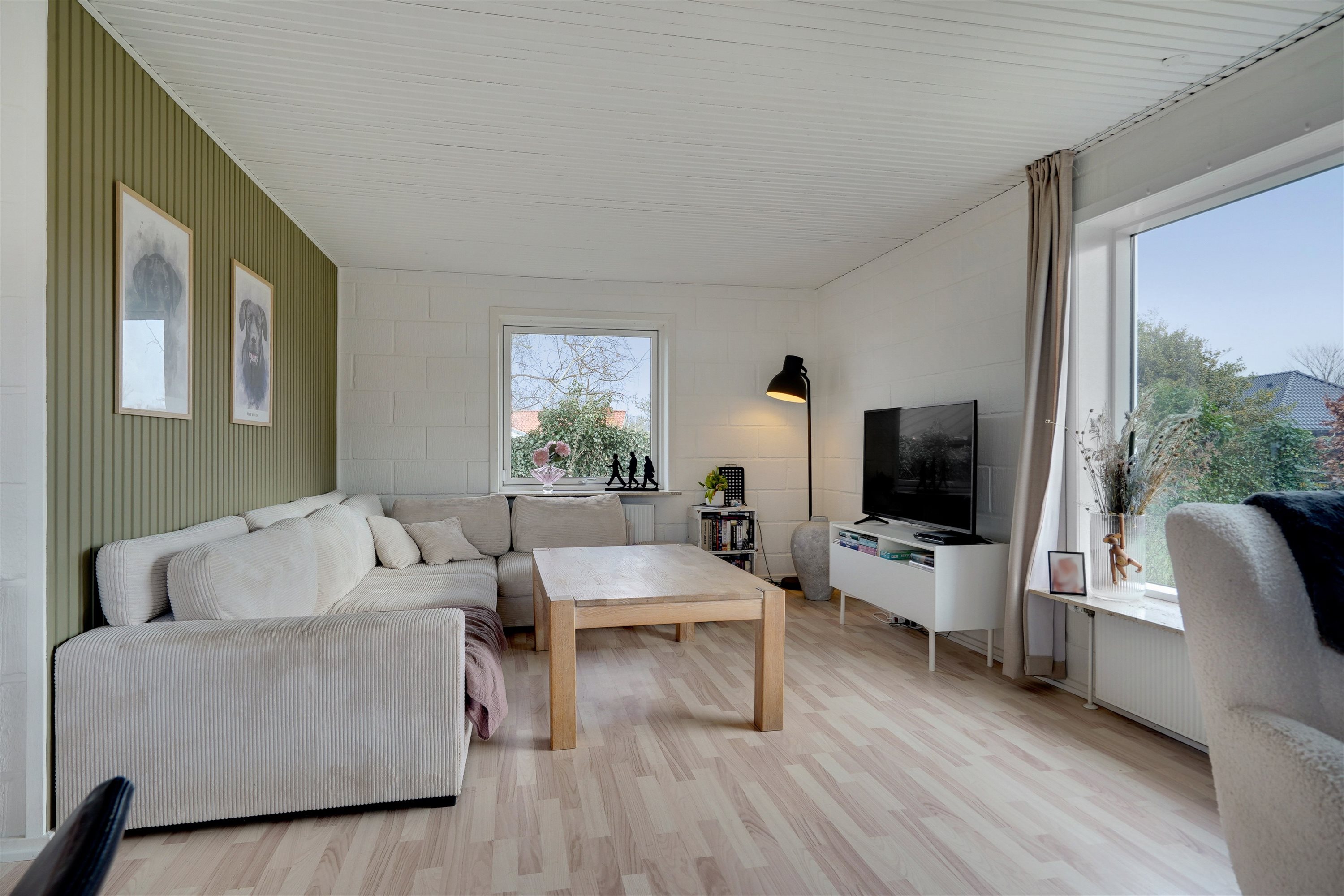 Fremhævet stue billede i fuldskærmstilstand. Billede af Ålykken 7, 6710 Esbjerg V