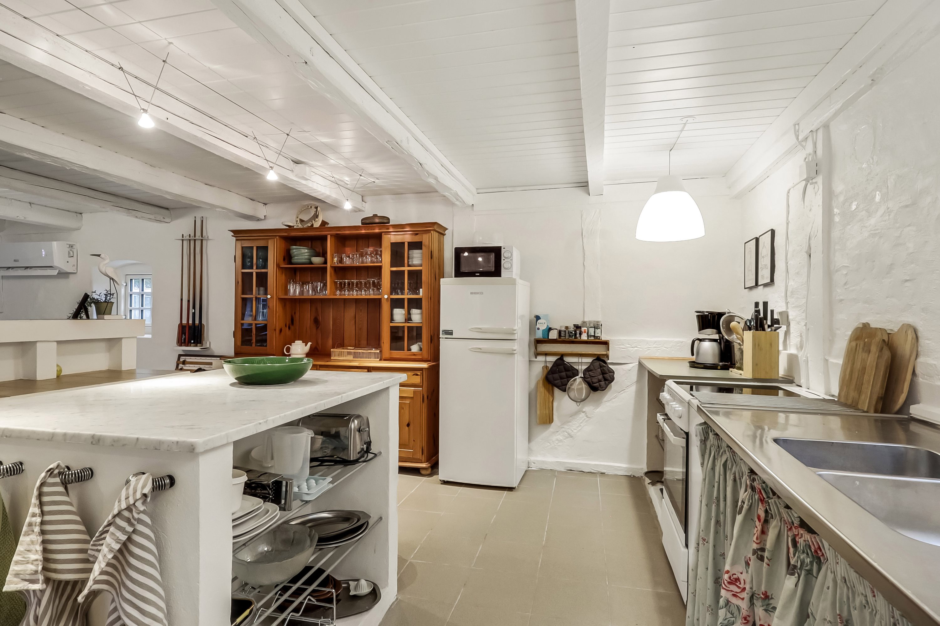 Fremhævet køkken billede i fuldskærmstilstand. Billede af Klavsebøllevej 18, Klavsebølle, 5953 Tranekær