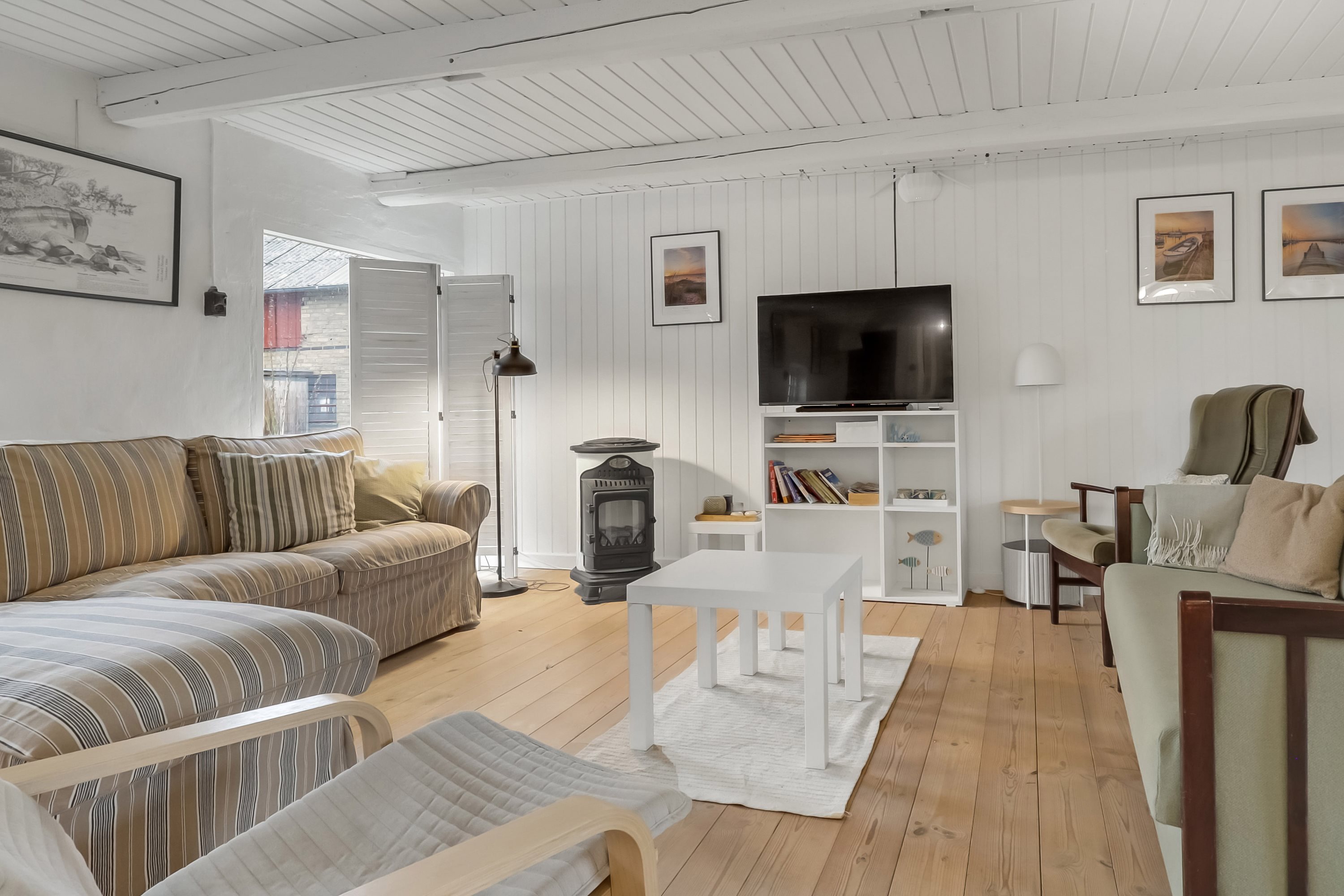 Fremhævet stue billede i fuldskærmstilstand. Billede af Klavsebøllevej 18, Klavsebølle, 5953 Tranekær