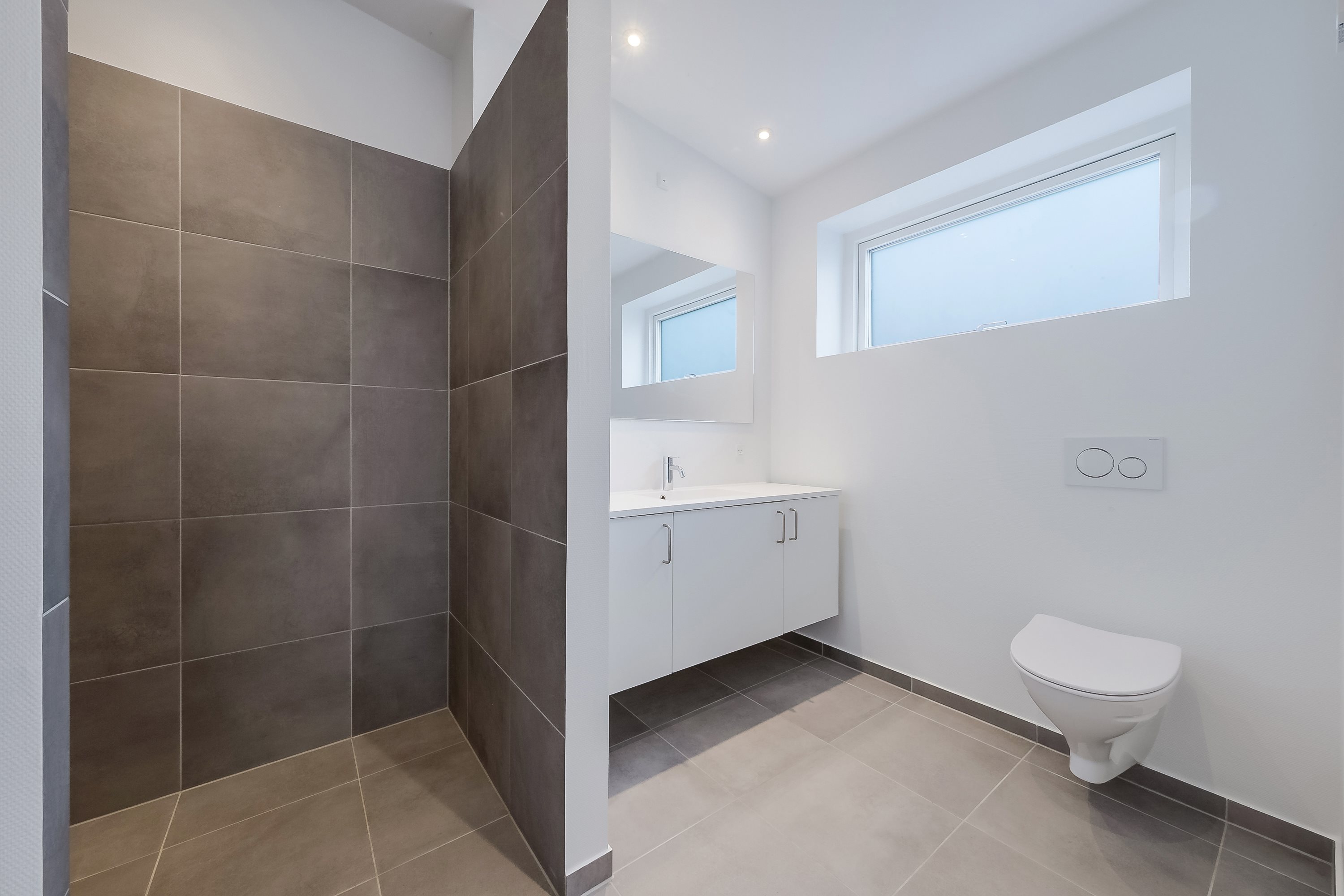 Fremhævet badeværelse billede i fuldskærmstilstand. Billede af Ved Vandet 3, 5800 Nyborg