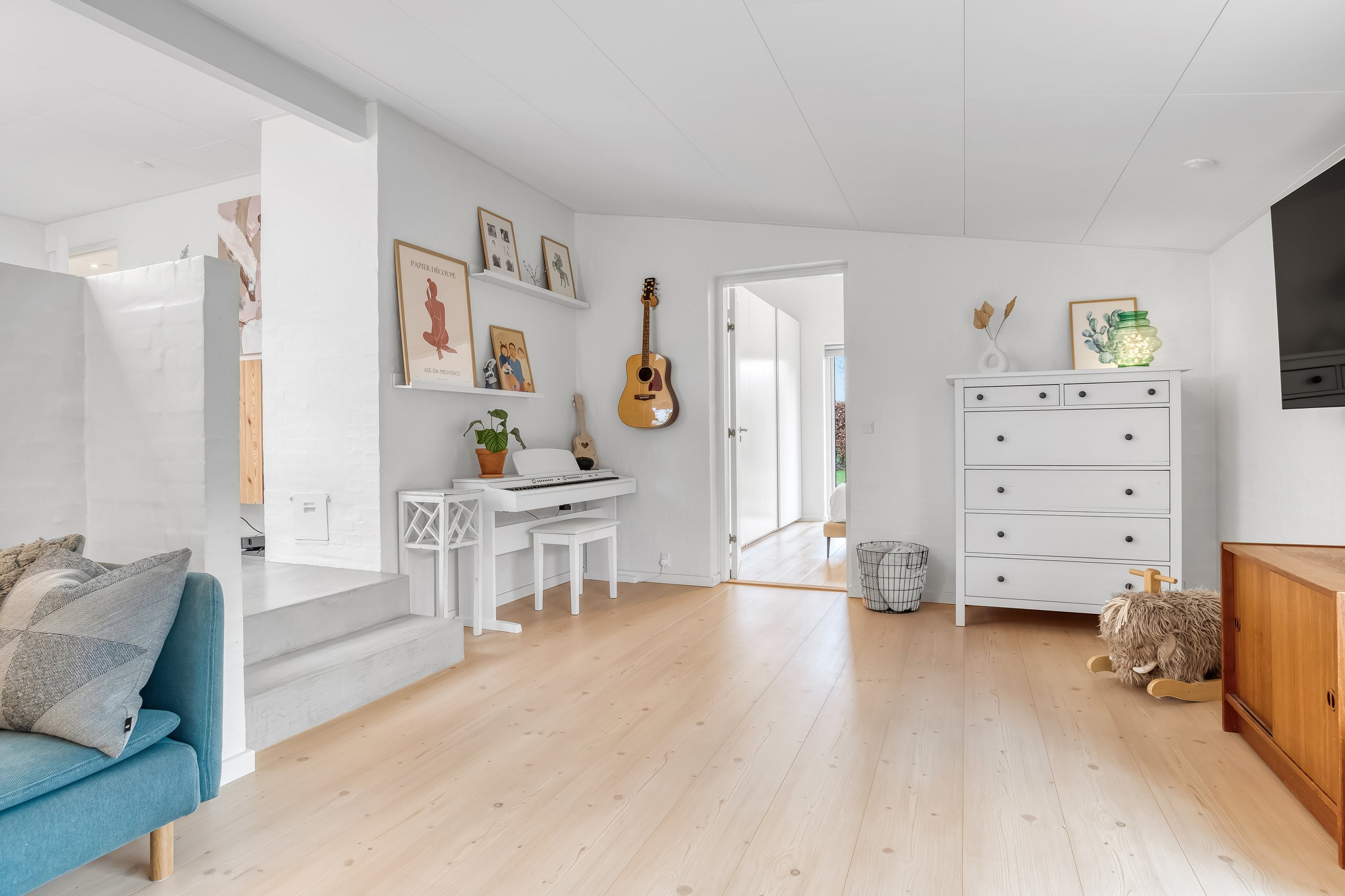 Fremhævet stue billede i fuldskærmstilstand. Billede af Wagnersvej 48, 7500 Holstebro