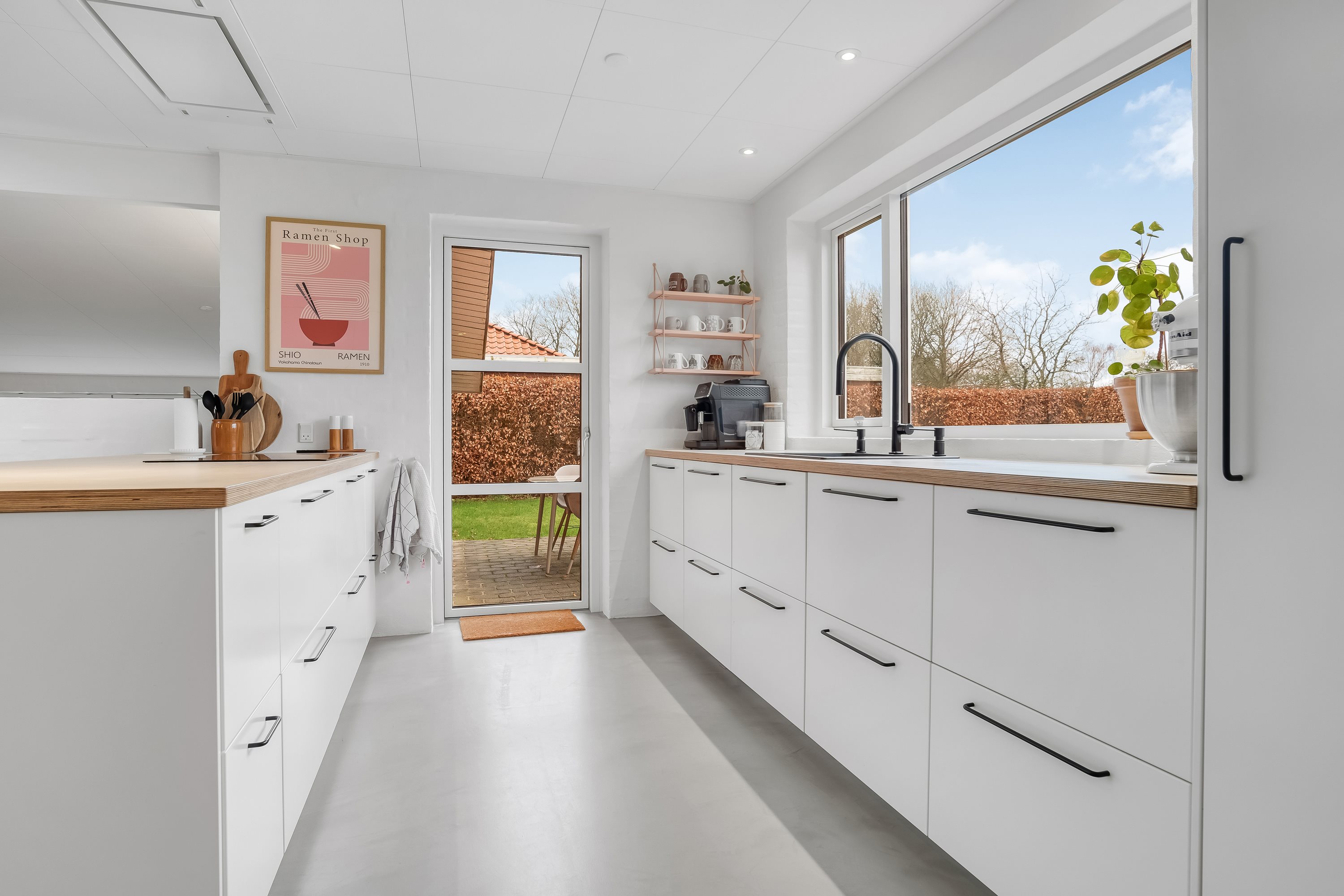 Fremhævet køkken billede i fuldskærmstilstand. Billede af Wagnersvej 48, 7500 Holstebro