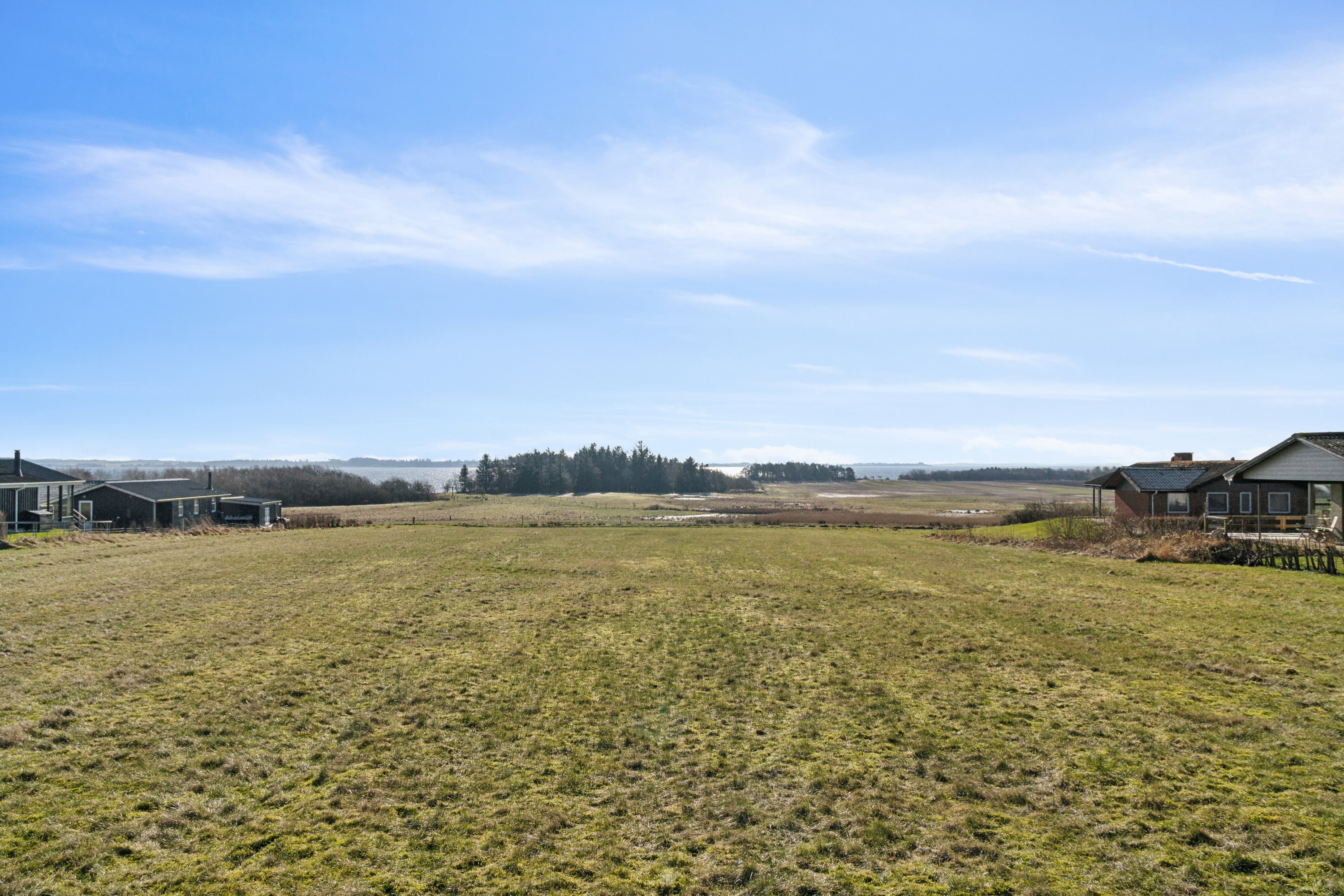 Fremhævet udendørs billede i fuldskærmstilstand. Billede af Over Reese 9, Skyum, 7752 Snedsted