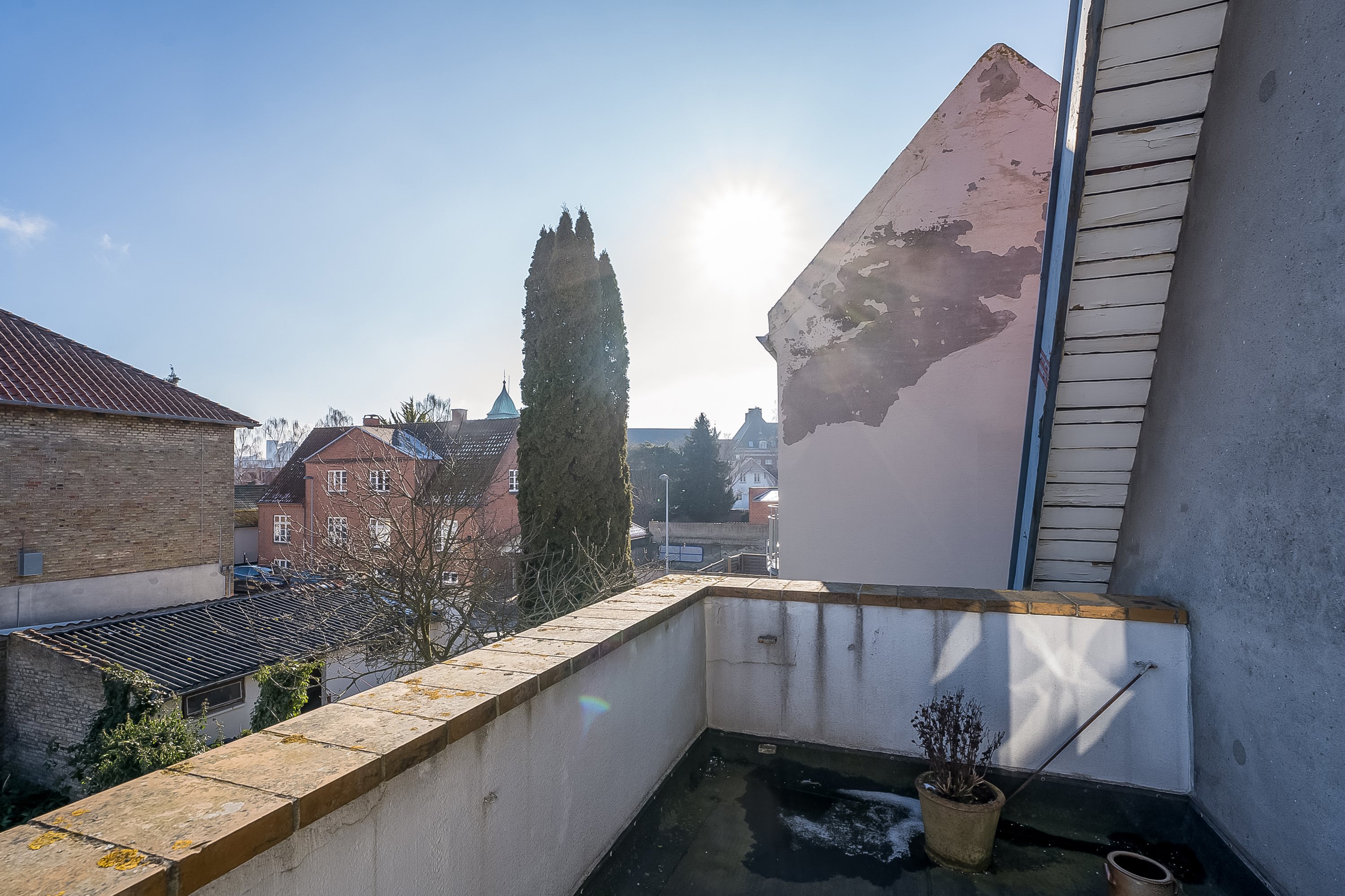 Fremhævet altan billede i fuldskærmstilstand. Billede af Kongensgade 26, 4800 Nykøbing F