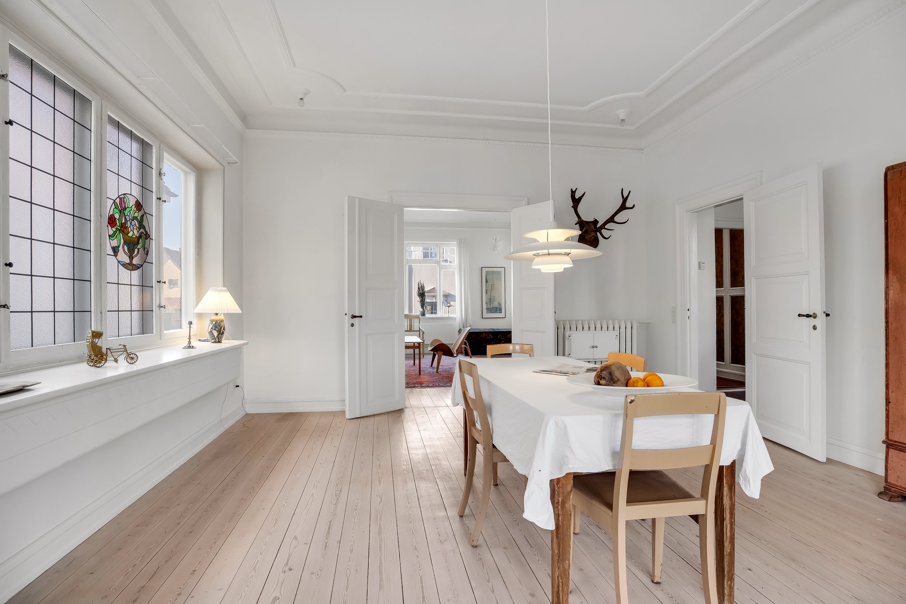 Fremhævet stue billede i fuldskærmstilstand. Billede af Kongensgade 26, 4800 Nykøbing F