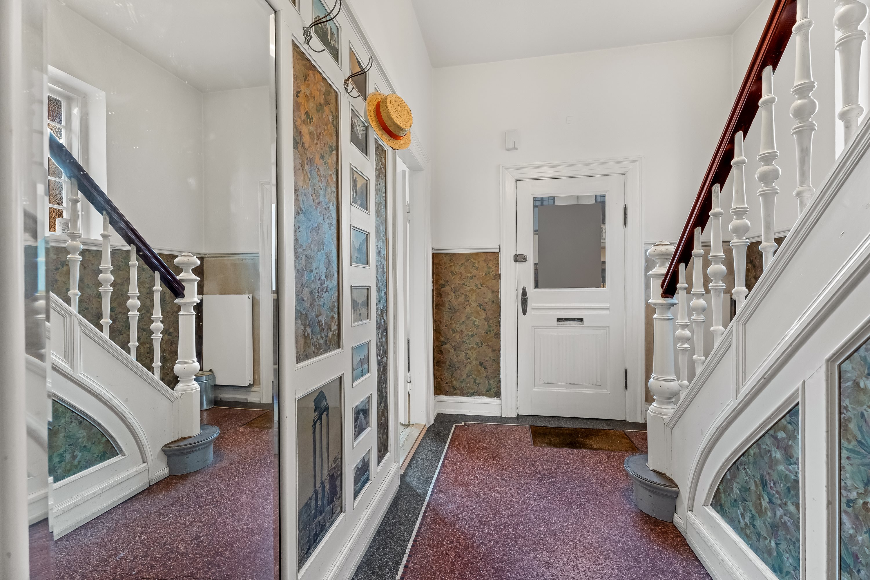 Fremhævet entré billede i fuldskærmstilstand. Billede af Kongensgade 26, 4800 Nykøbing F