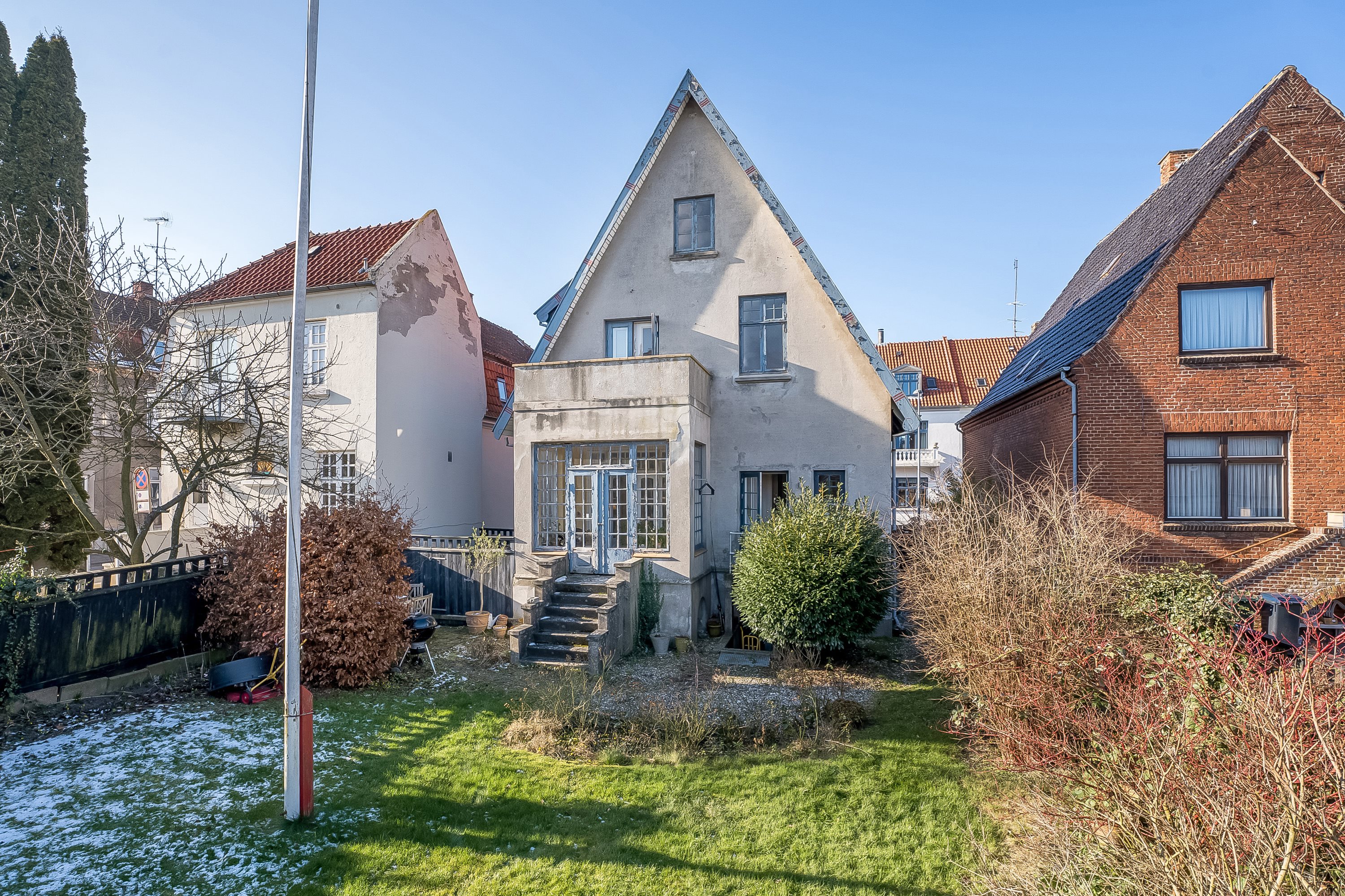 Fremhævet mastefoto billede i fuldskærmstilstand. Billede af Kongensgade 26, 4800 Nykøbing F