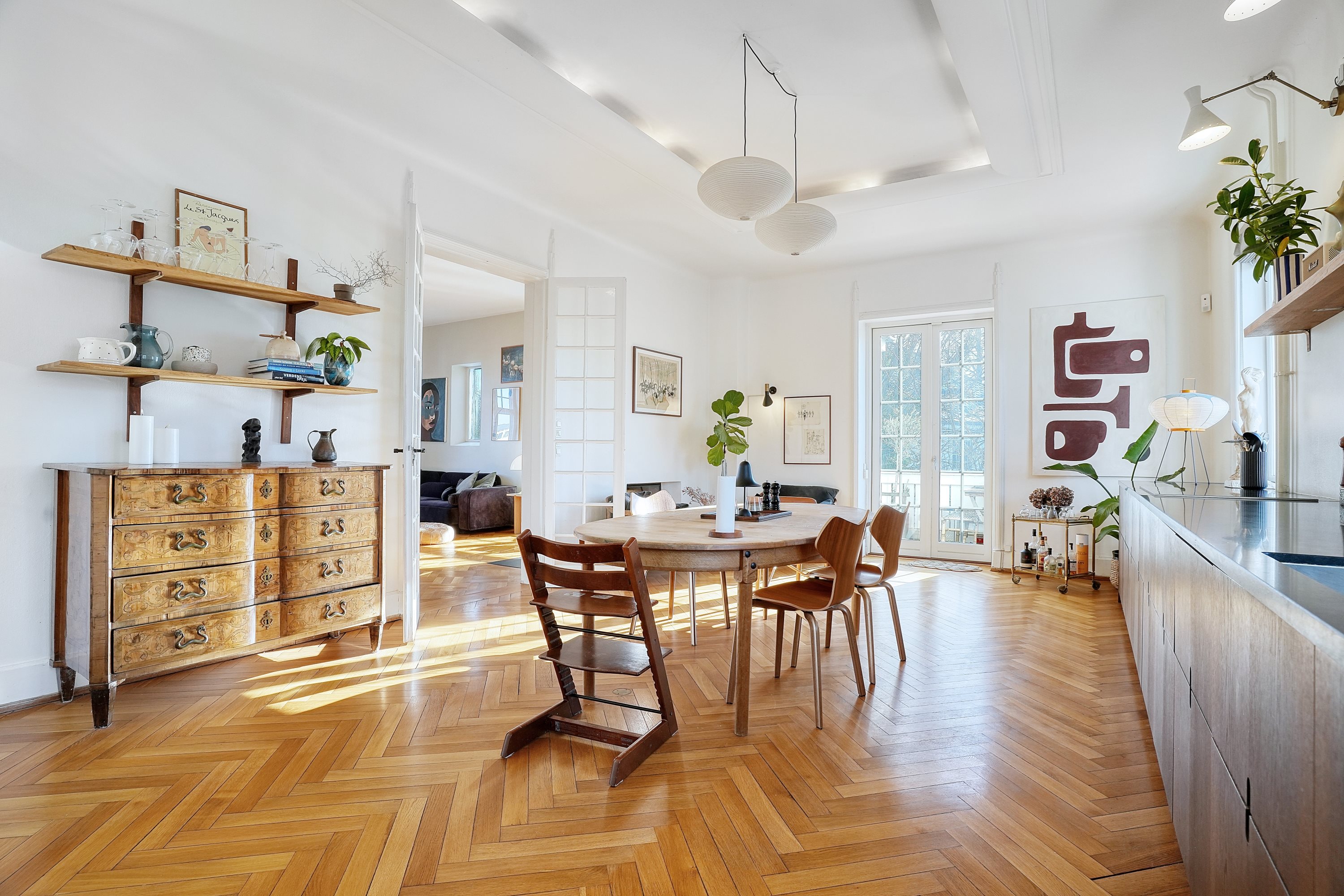 Fremhævet spisestue billede i fuldskærmstilstand. Billede af Svanemøllevej 13, 1., 2100 København Ø