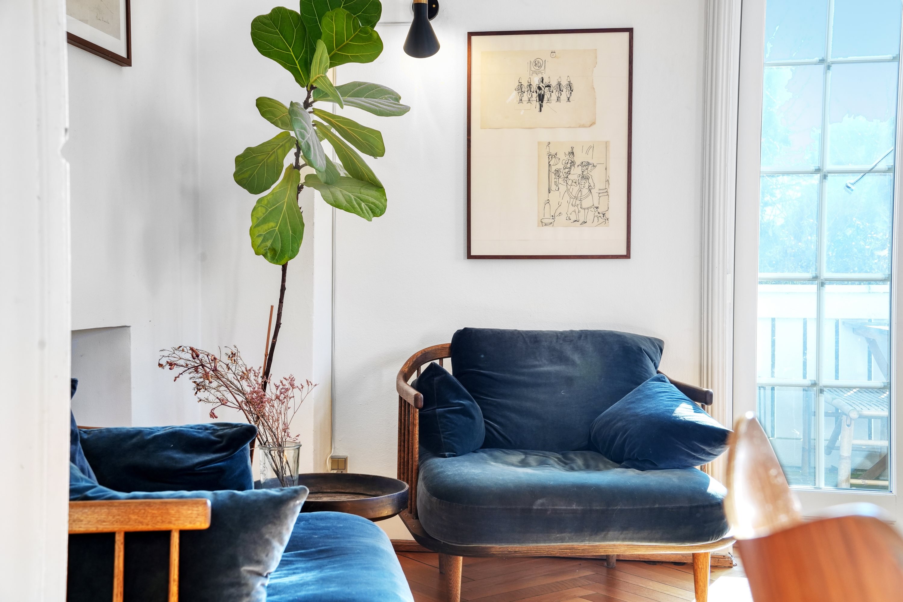 Fremhævet stue billede i fuldskærmstilstand. Billede af Svanemøllevej 13, 1., 2100 København Ø