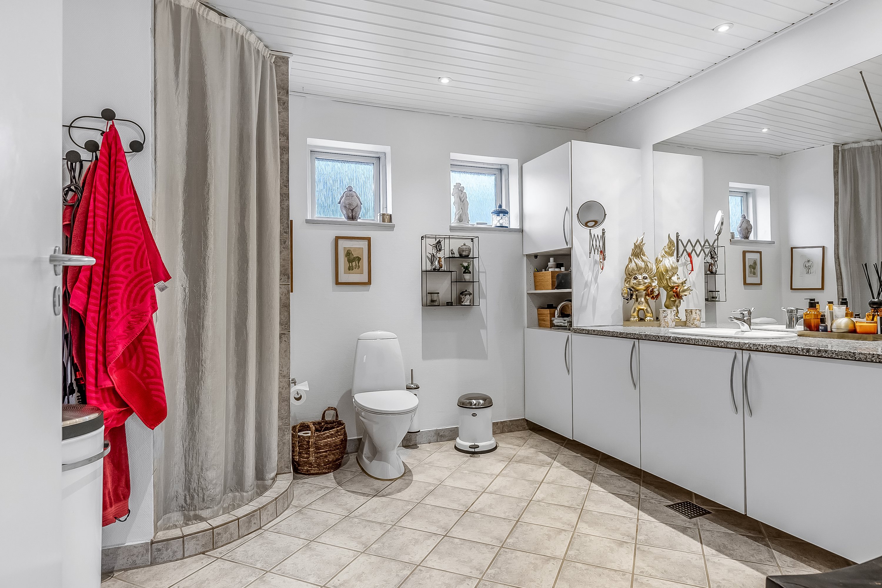 Fremhævet badeværelse billede i fuldskærmstilstand. Billede af Fredericiavej 26, 7100 Vejle