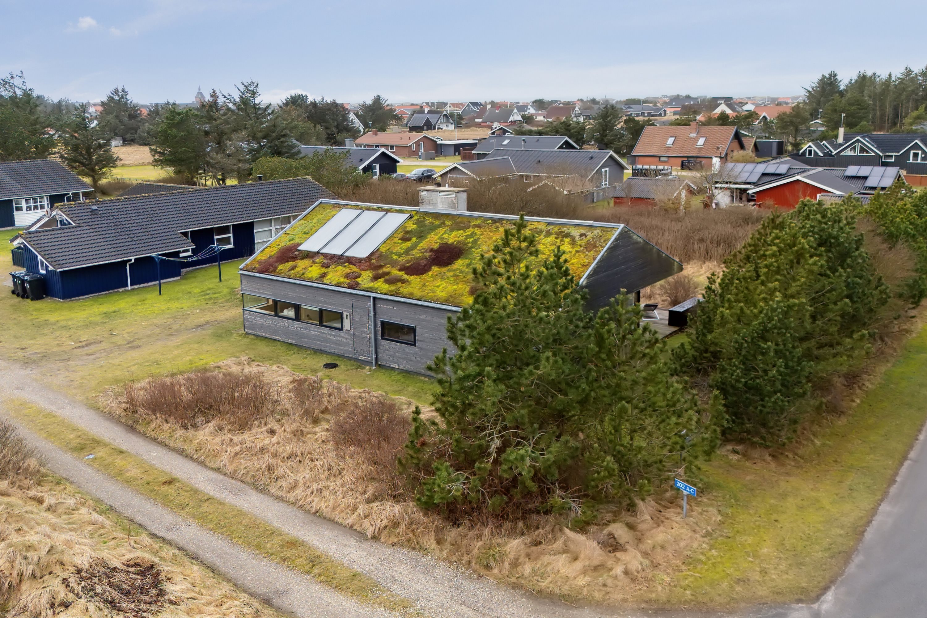 Fremhævet set fra vejen billede i fuldskærmstilstand. Billede af Nordsøvej 202A, Vorupør, 7700 Thisted