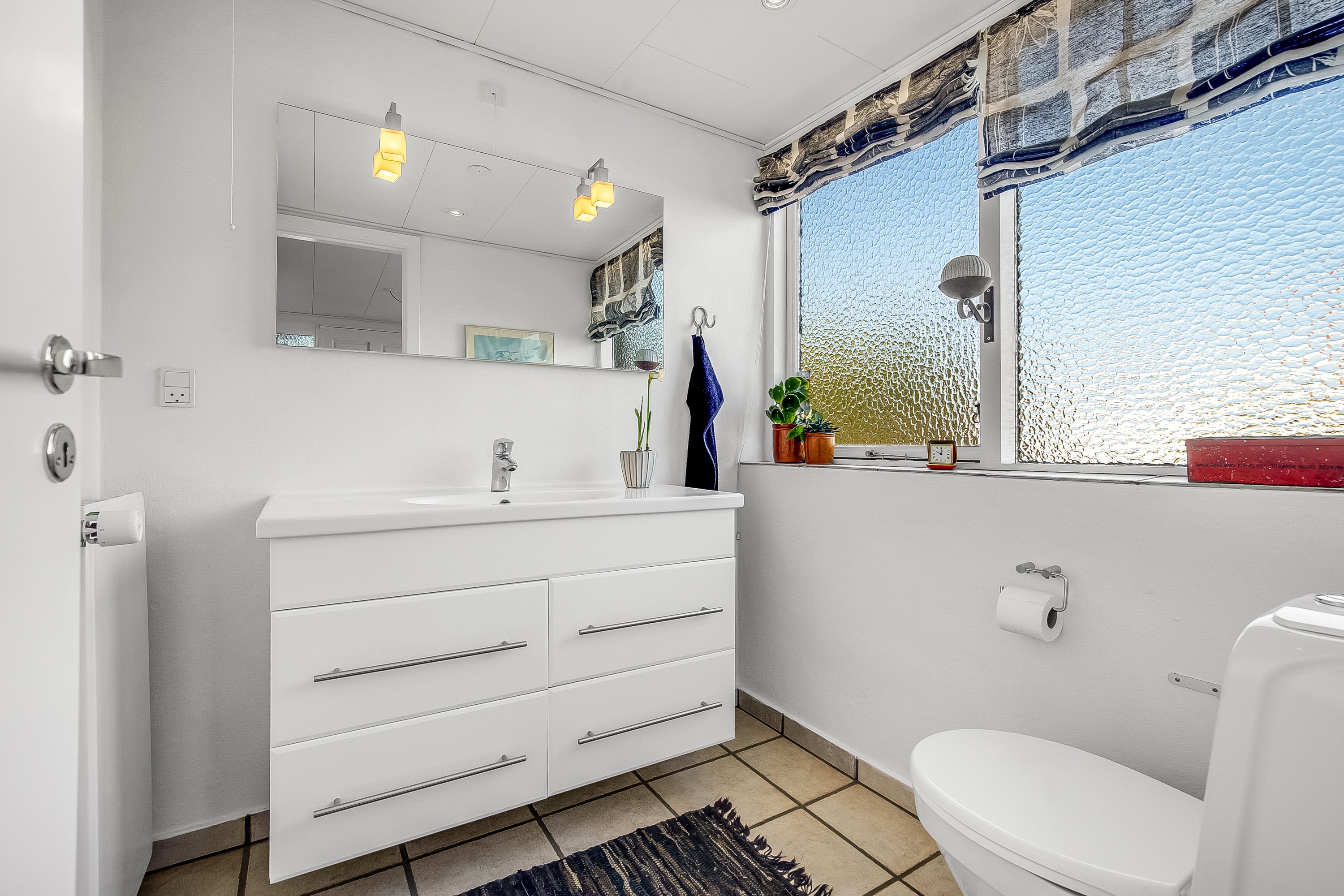 Fremhævet gæstetoilet billede i fuldskærmstilstand. Billede af Haderslevvej 114, 6000 Kolding