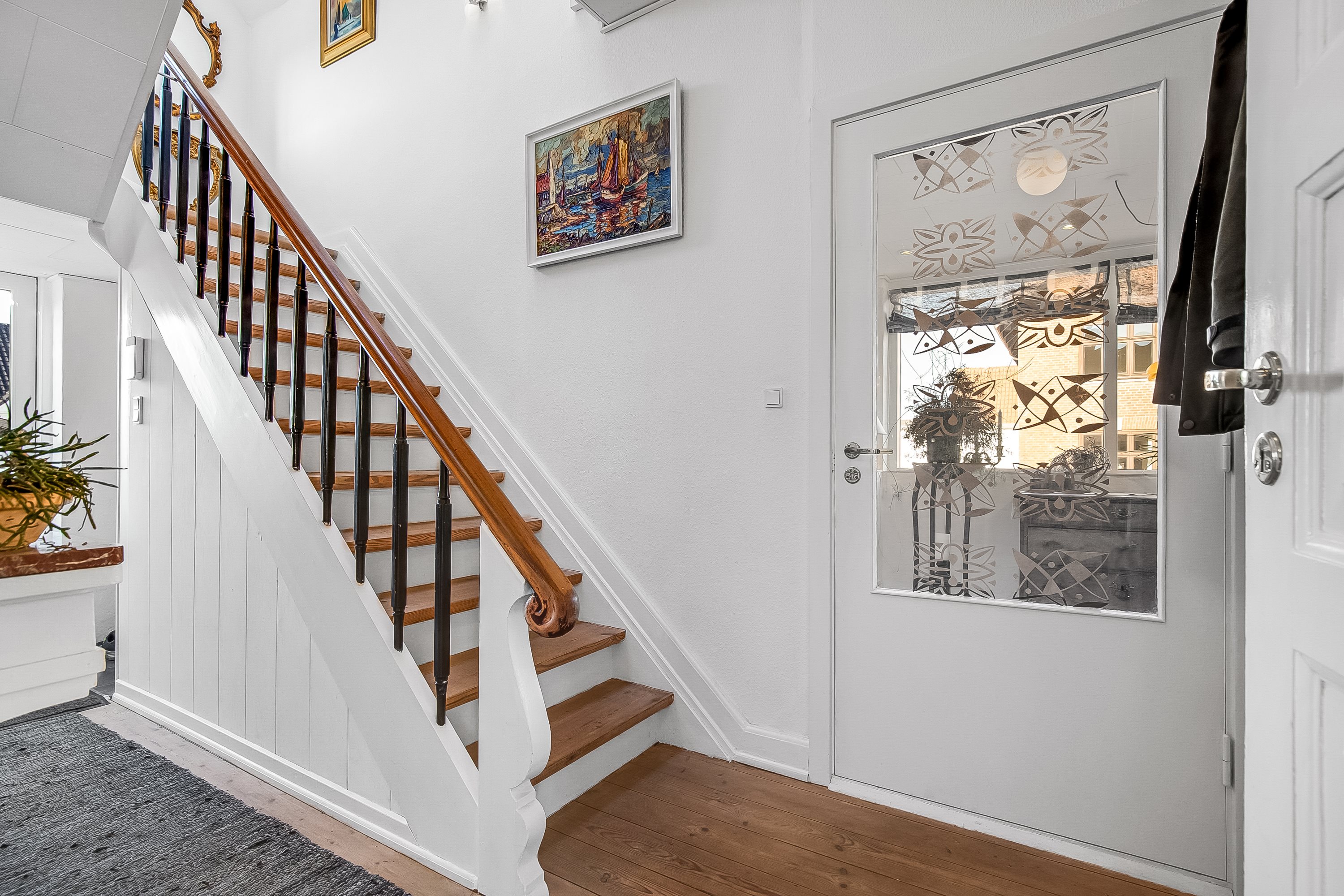 Fremhævet trappe billede i fuldskærmstilstand. Billede af Haderslevvej 114, 6000 Kolding