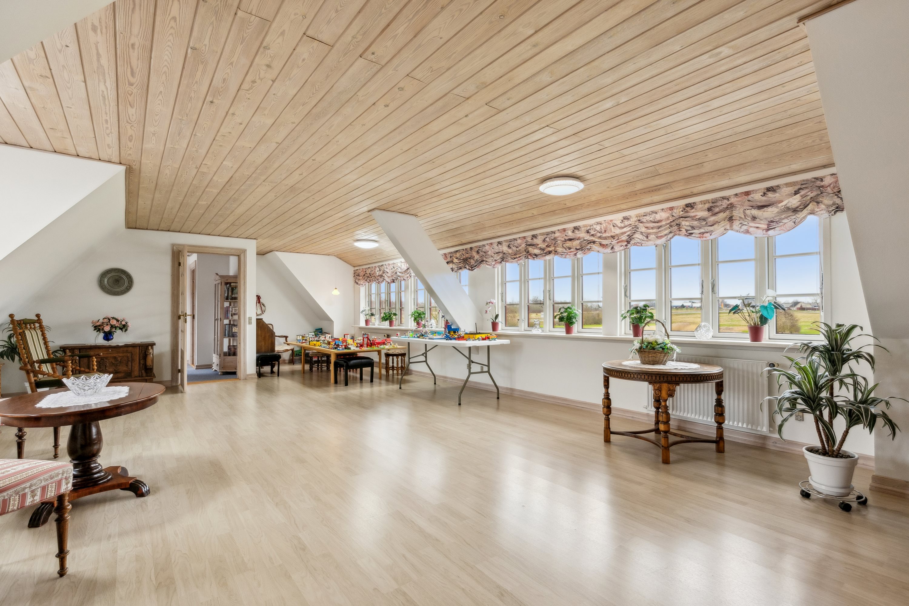 Fremhævet stue billede i fuldskærmstilstand. Billede af Slagelsevej 50, 4270 Høng