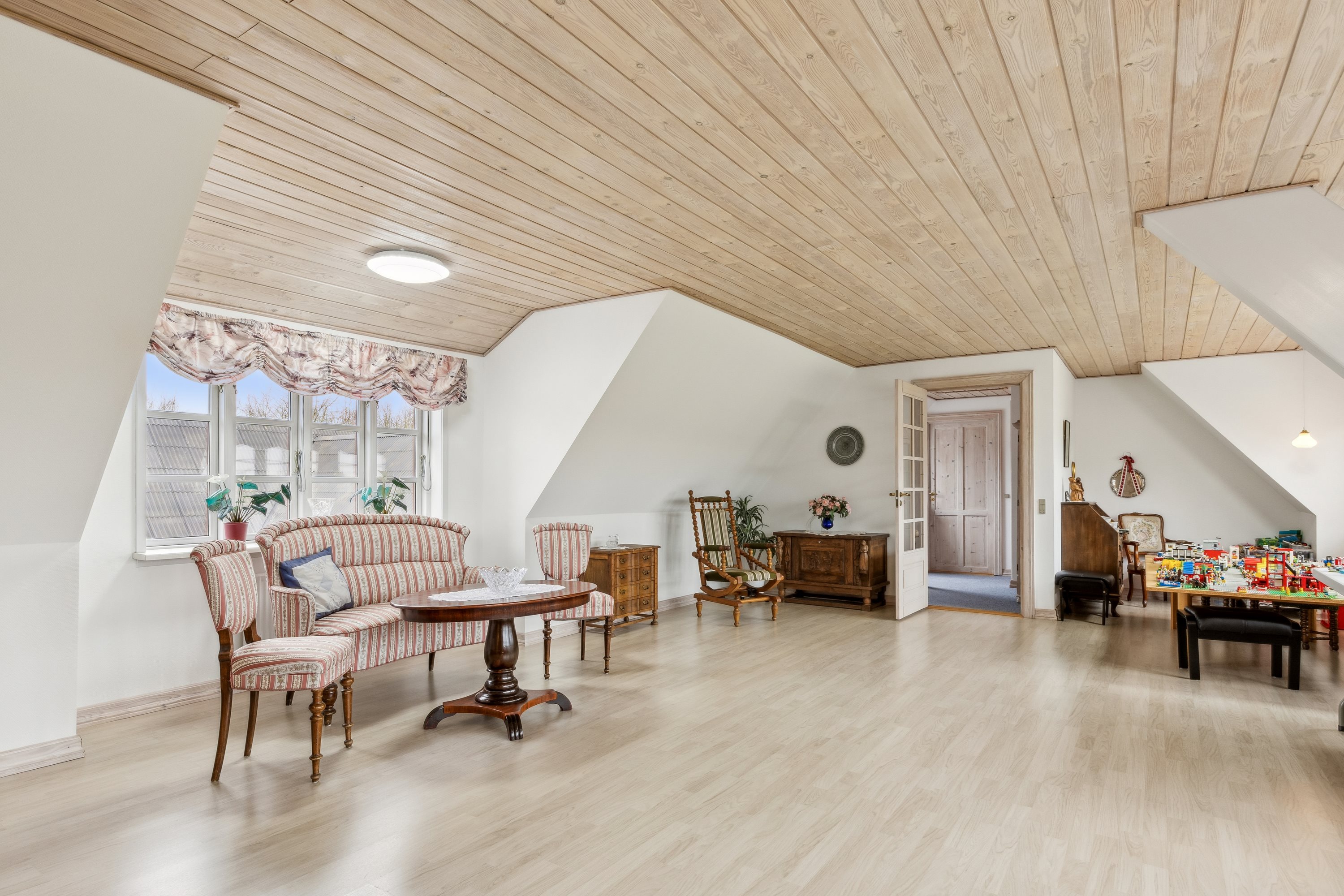 Fremhævet stue billede i fuldskærmstilstand. Billede af Slagelsevej 50, 4270 Høng