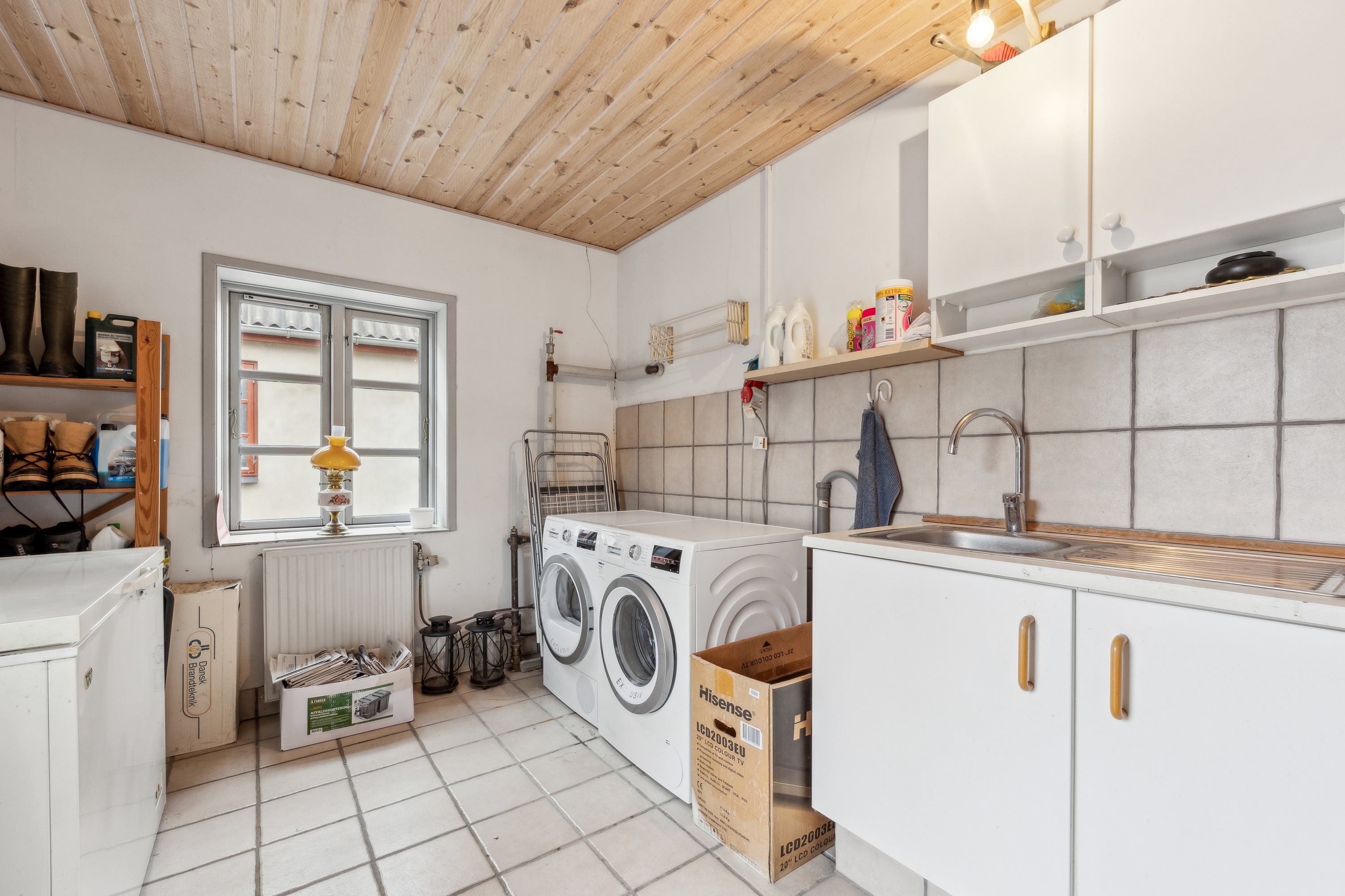 Fremhævet køkken billede i fuldskærmstilstand. Billede af Slagelsevej 50, 4270 Høng