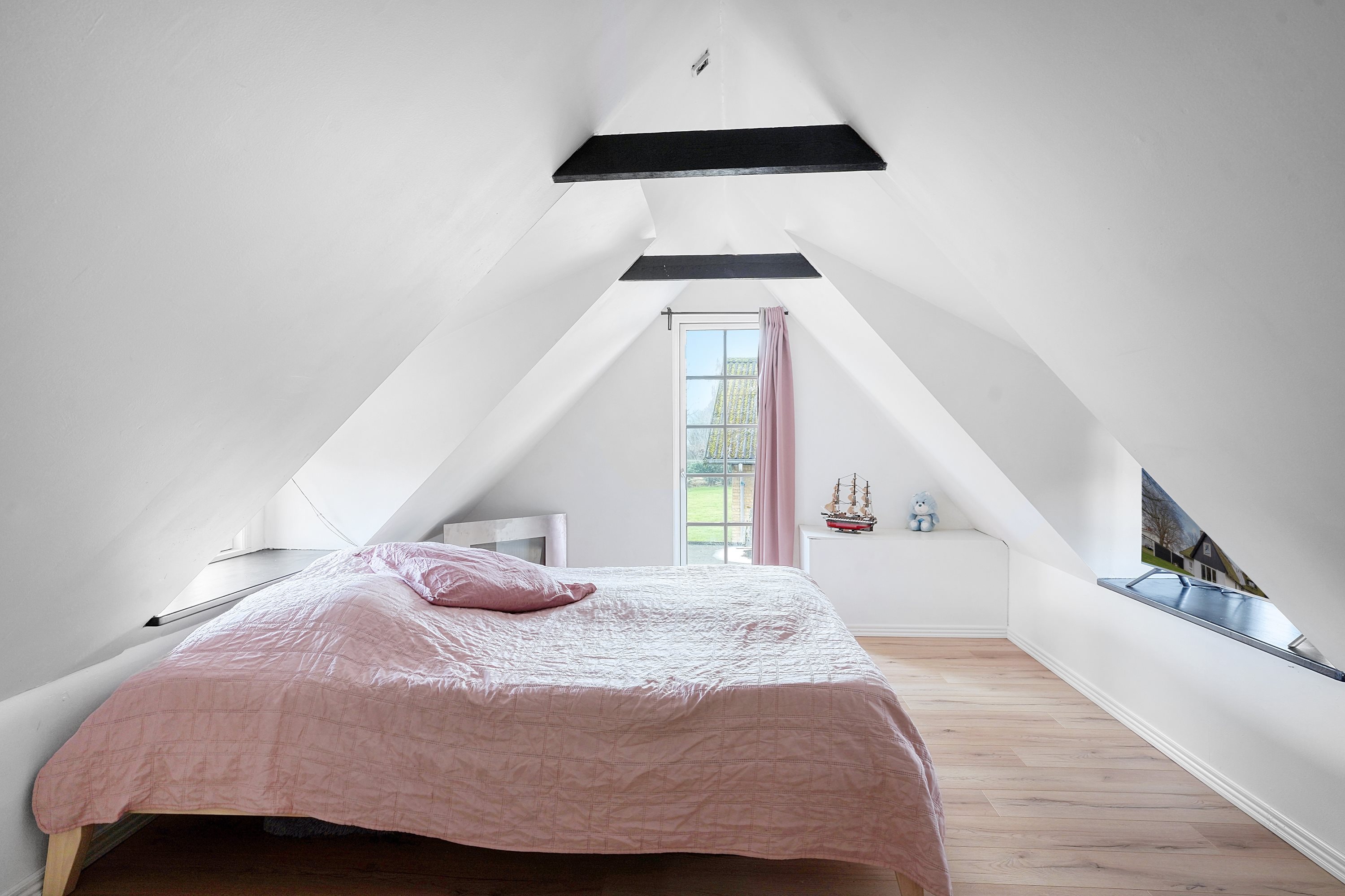 Fremhævet værelse billede i fuldskærmstilstand. Billede af Storgårdsvej 103, Dalby Huse, 3630 Jægerspris