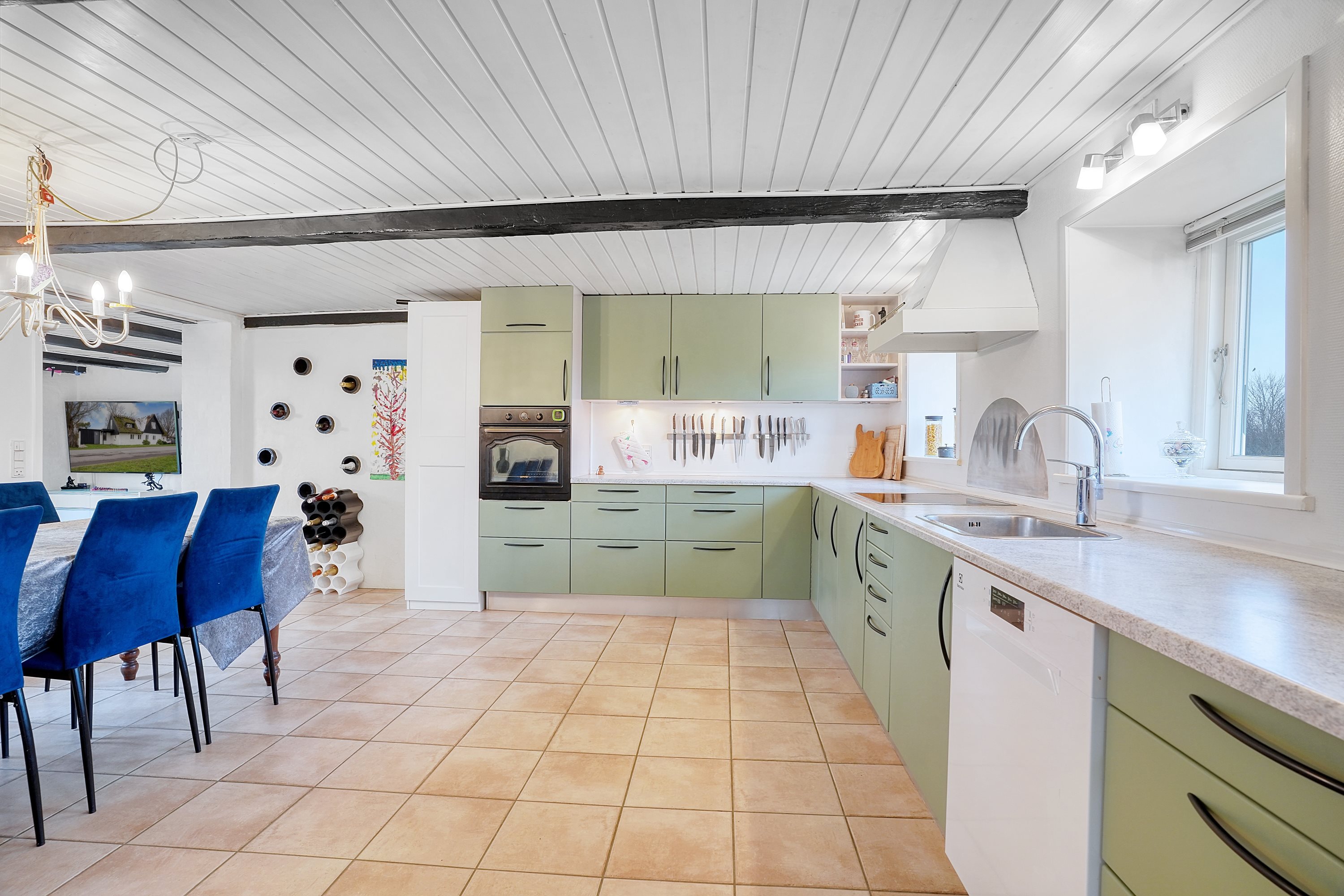 Miniaturebillede 1: køkken. Billede af Storgårdsvej 103, Dalby Huse, 3630 Jægerspris