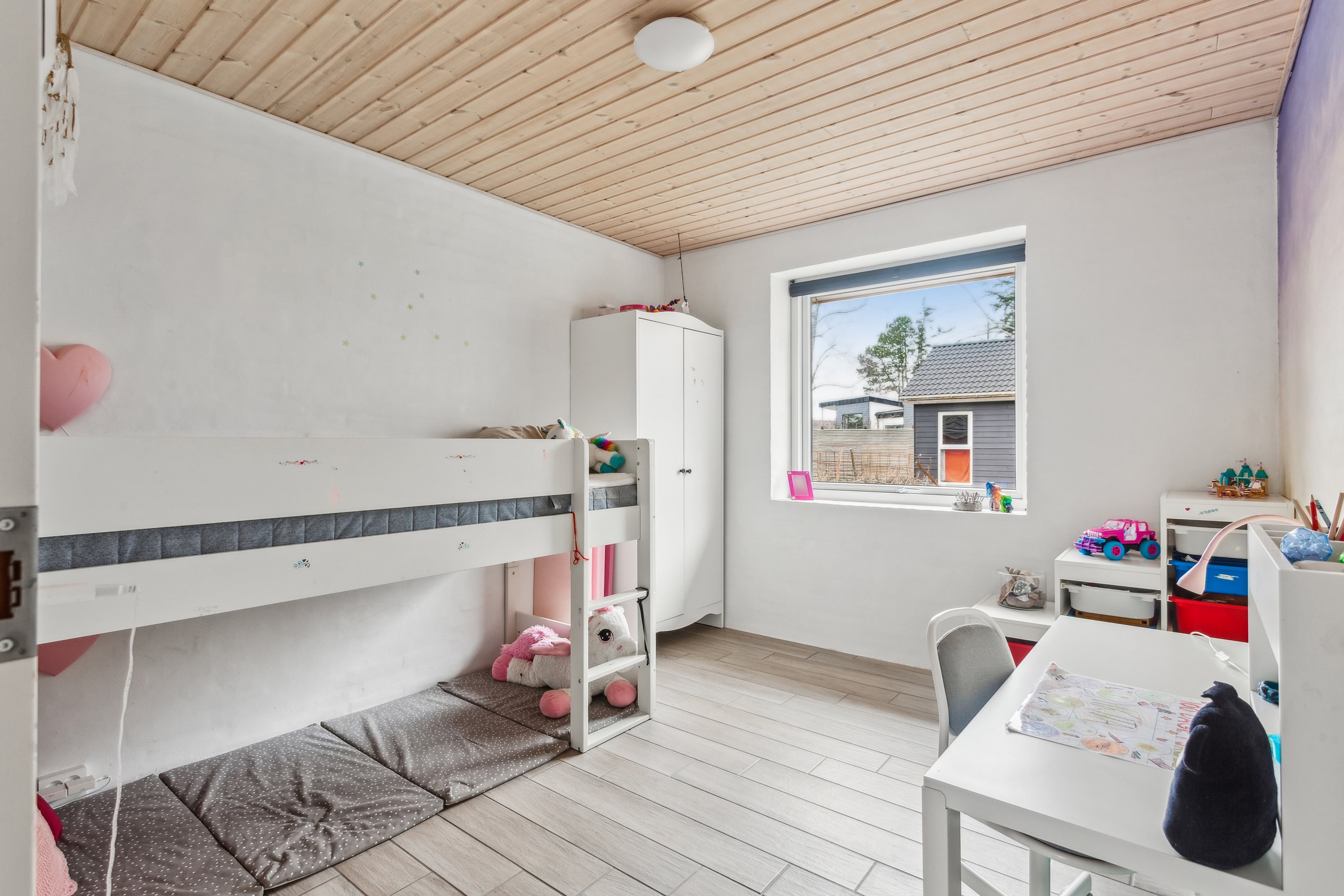 Fremhævet værelse billede i fuldskærmstilstand. Billede af Holmbækvejen 8, Vesterø Havn, 9940 Læsø