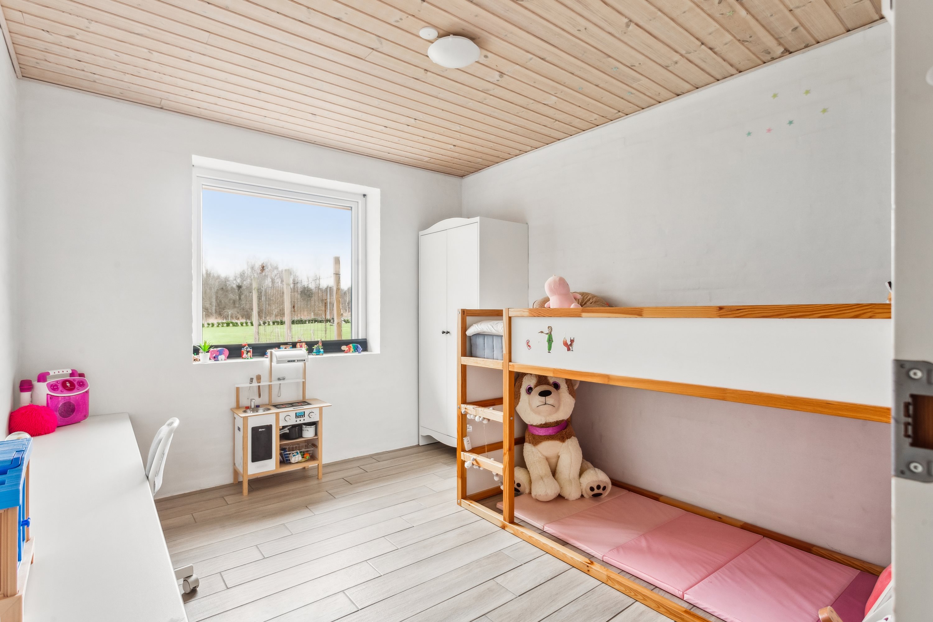 Fremhævet værelse billede i fuldskærmstilstand. Billede af Holmbækvejen 8, Vesterø Havn, 9940 Læsø