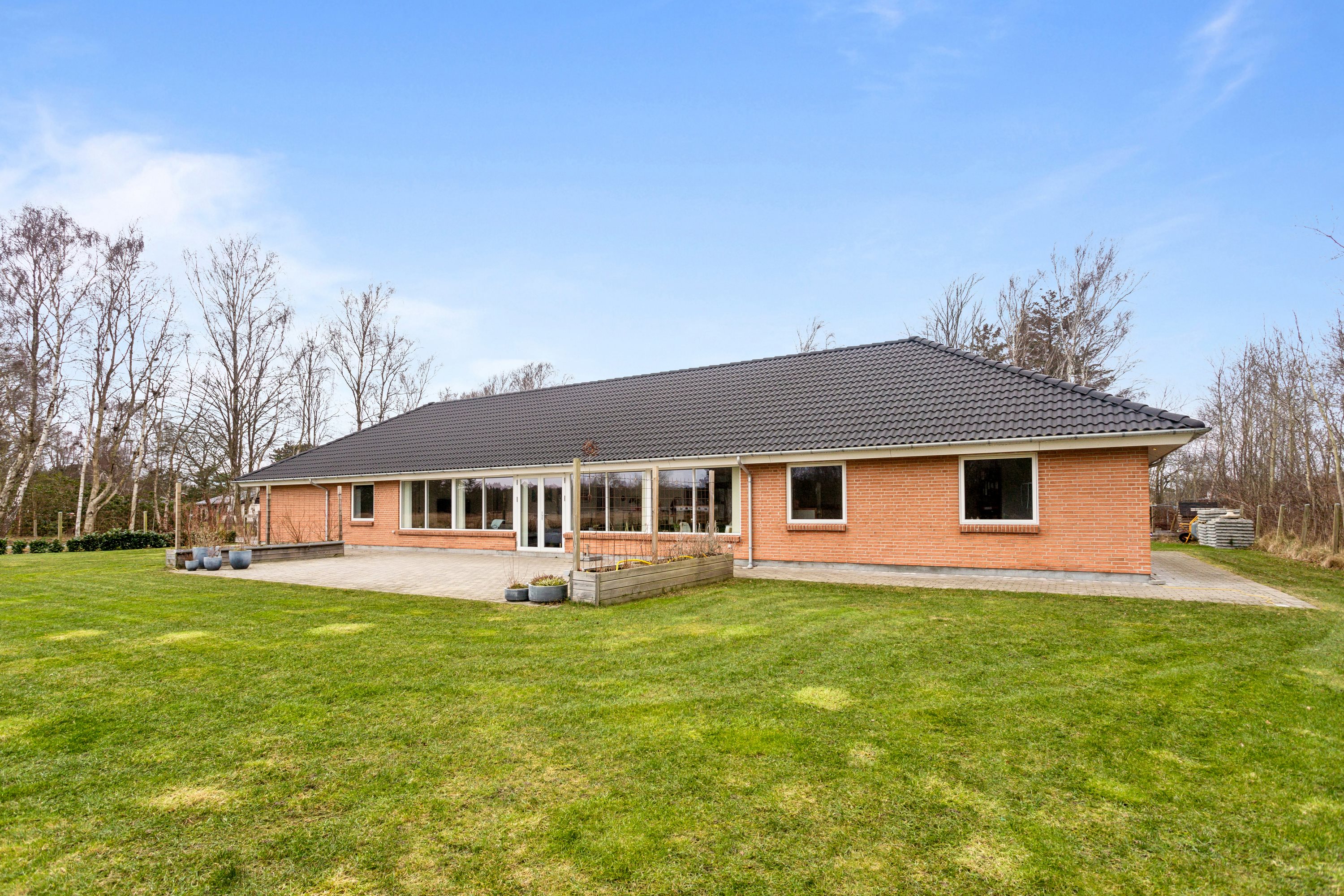 Miniaturebillede 1: ejendom 1. Billede af Holmbækvejen 8, Vesterø Havn, 9940 Læsø