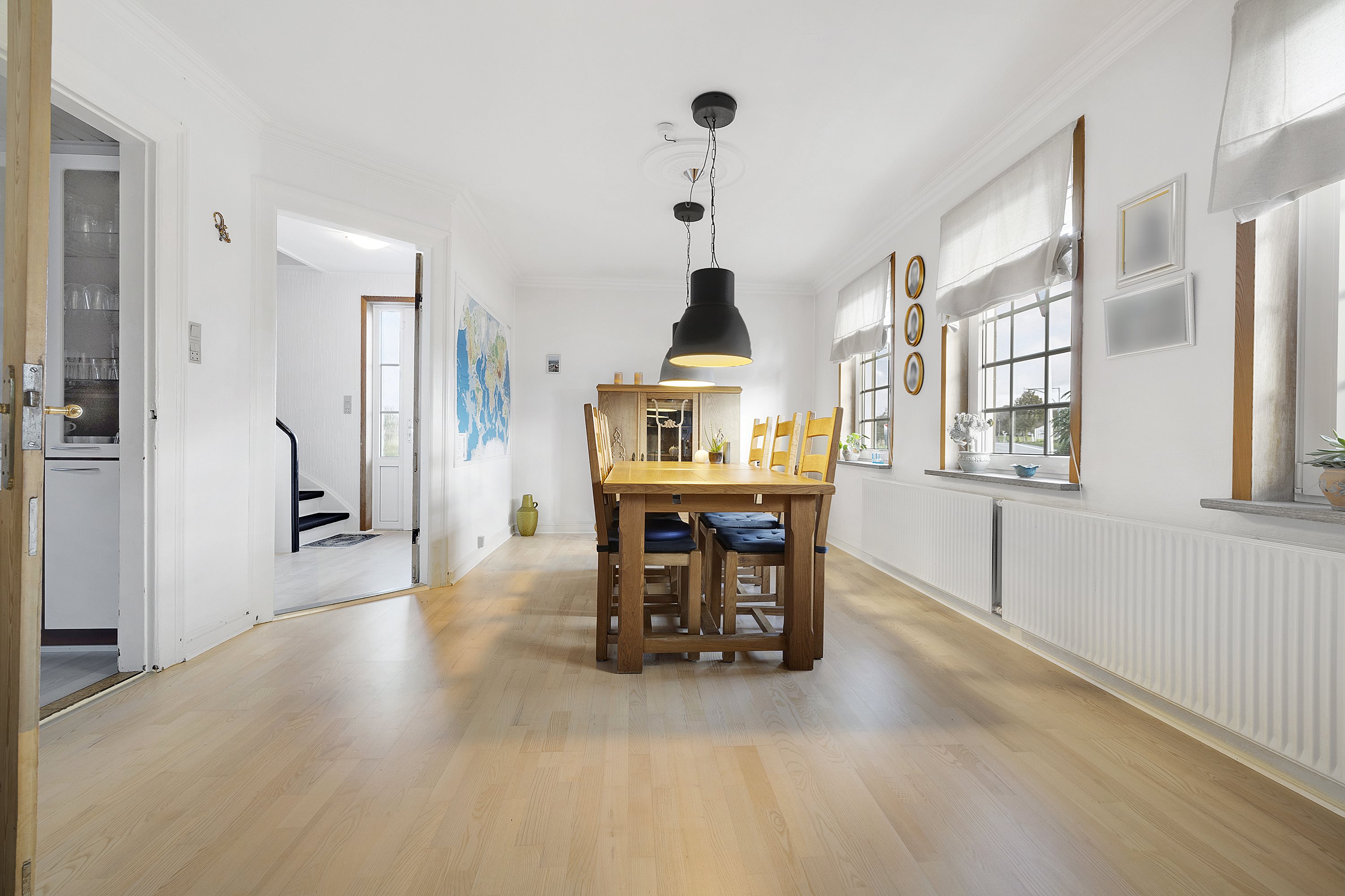 Miniaturebillede 2: spisestue. Billede af Hovgyden 1, Jordløse, 5683 Haarby