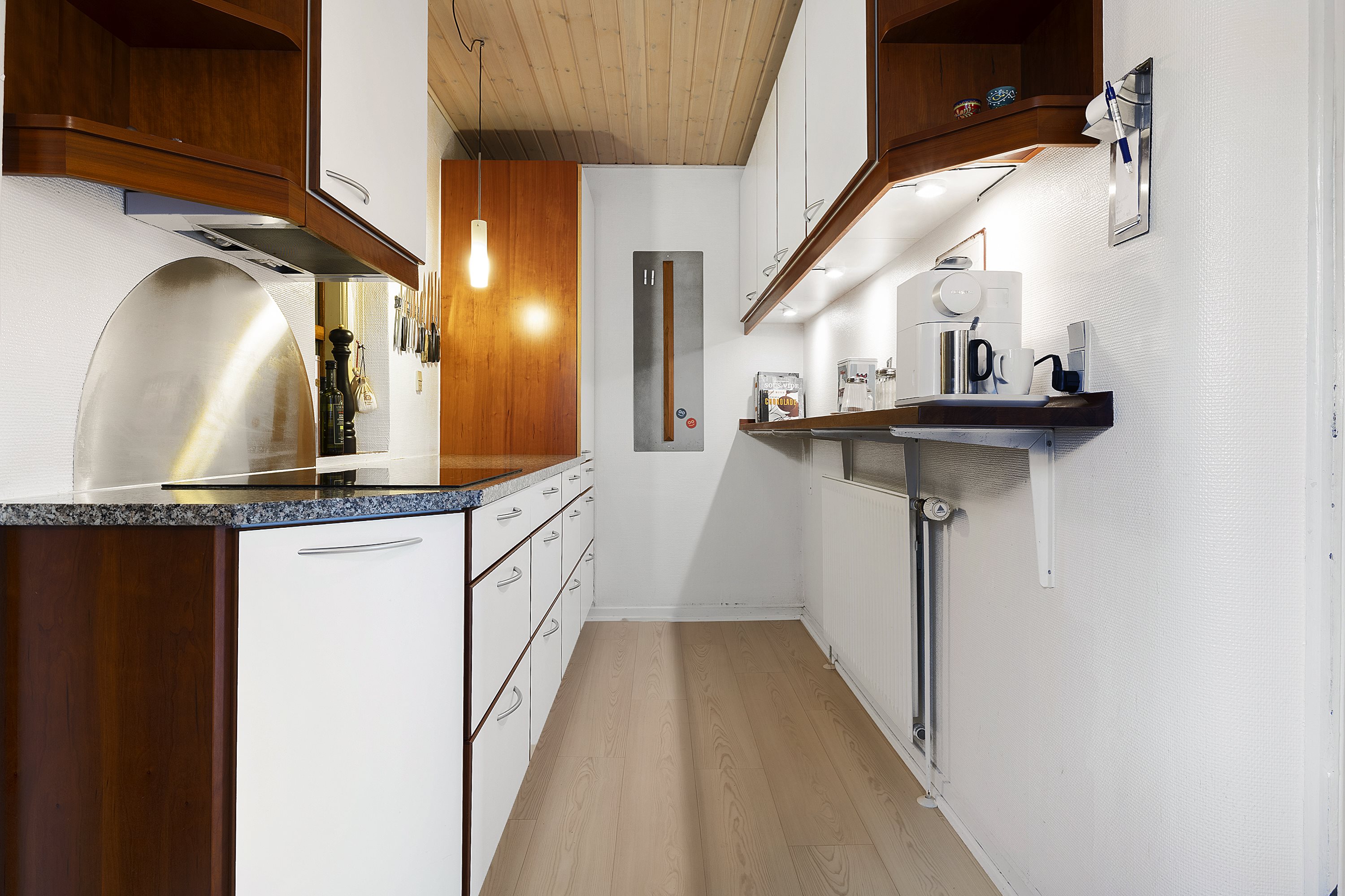 Fremhævet køkken billede i fuldskærmstilstand. Billede af Hovgyden 1, Jordløse, 5683 Haarby