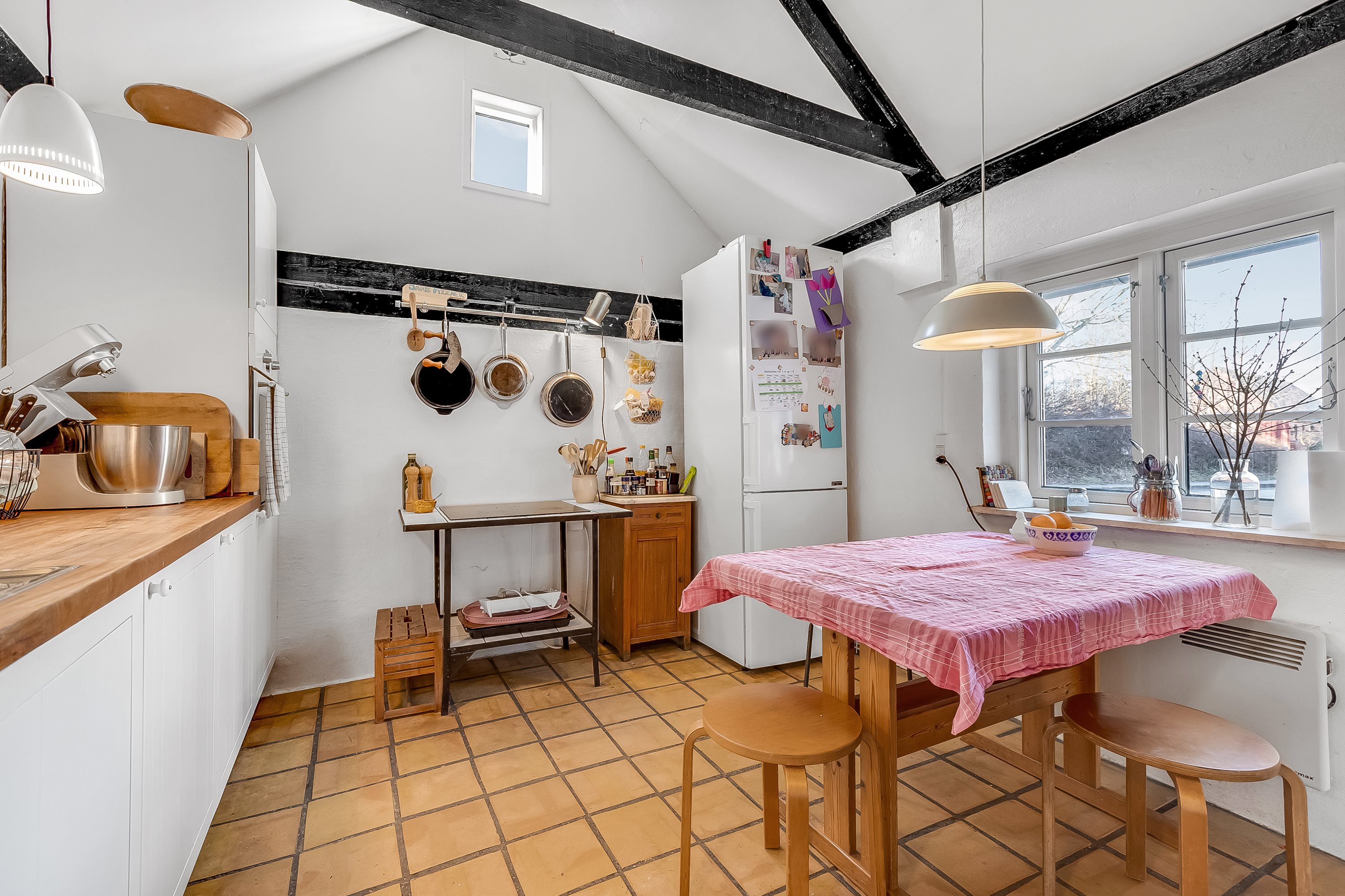 Fremhævet køkken billede i fuldskærmstilstand. Billede af Smedevej 12, Kyndeløse, 4070 Kirke Hyllinge