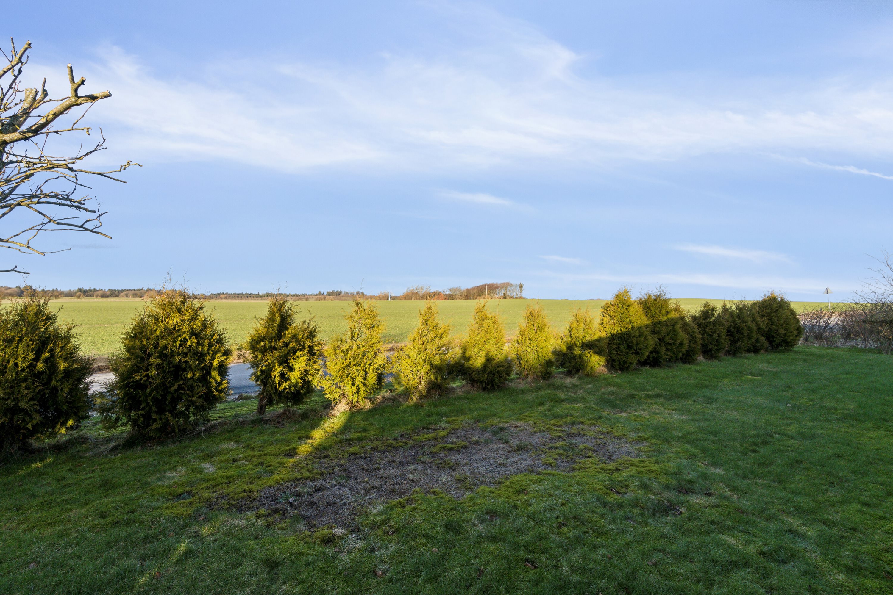 Fremhævet set fra haven billede i fuldskærmstilstand. Billede af Lærkevænget 1, Thorsted, 7700 Thisted