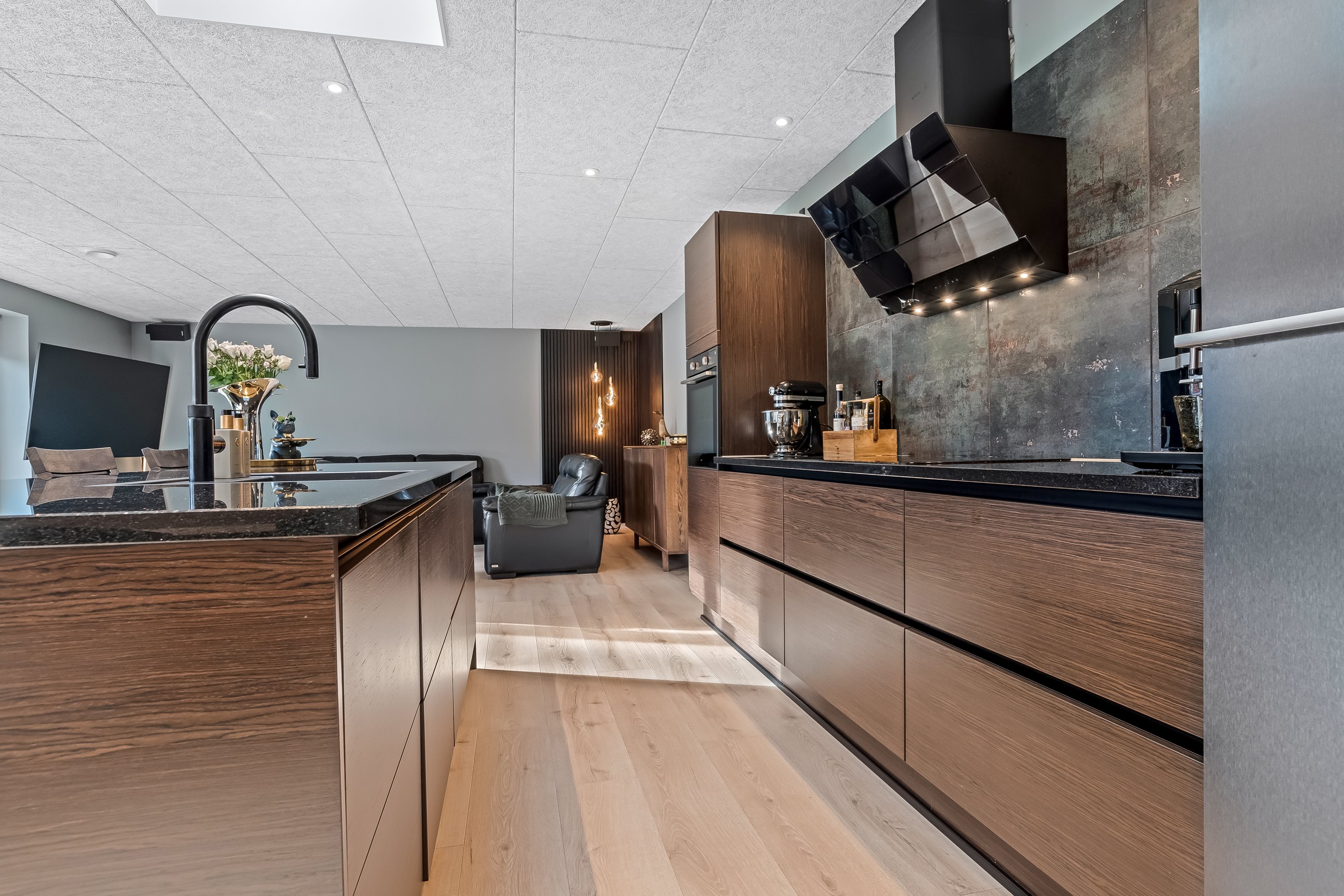 Fremhævet køkken billede i fuldskærmstilstand. Billede af Sognstrupvej 7B, Nr Felding, 7500 Holstebro