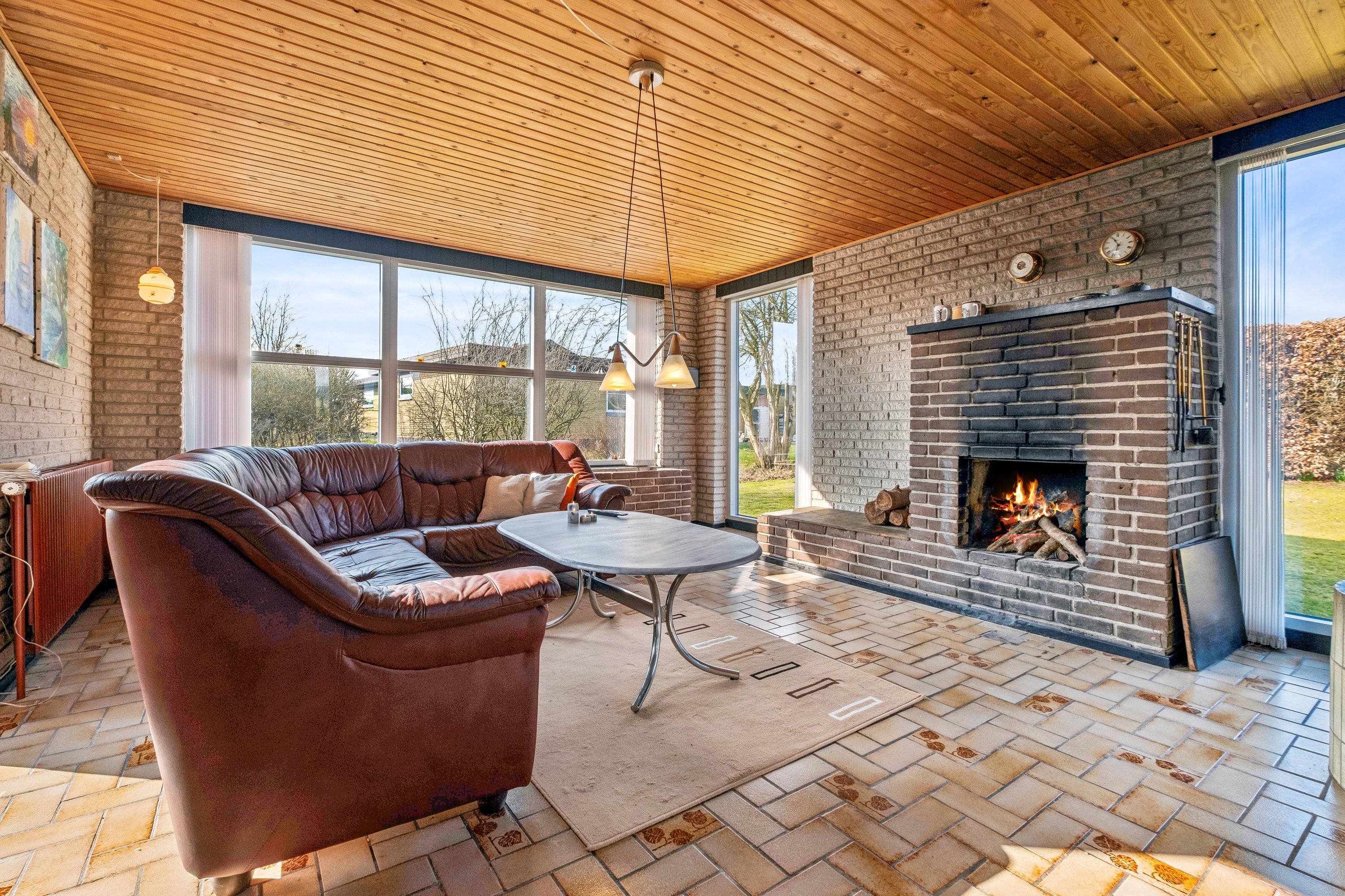 Fremhævet stue billede i fuldskærmstilstand. Billede af Vestervænget 14, Tvingstrup, 8700 Horsens