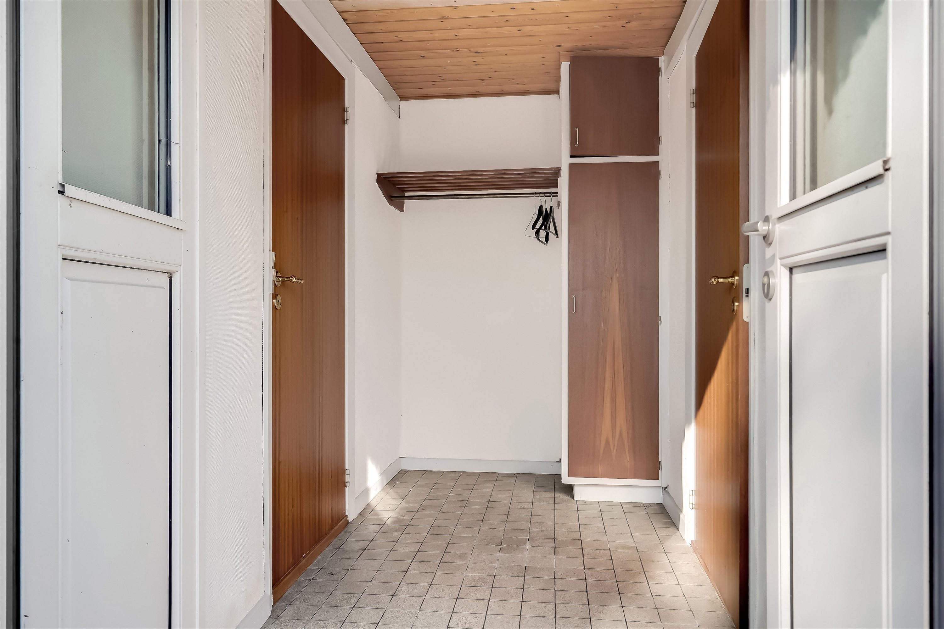 Fremhævet entré billede i fuldskærmstilstand. Billede af Sadderupvej 12, 6705 Esbjerg Ø