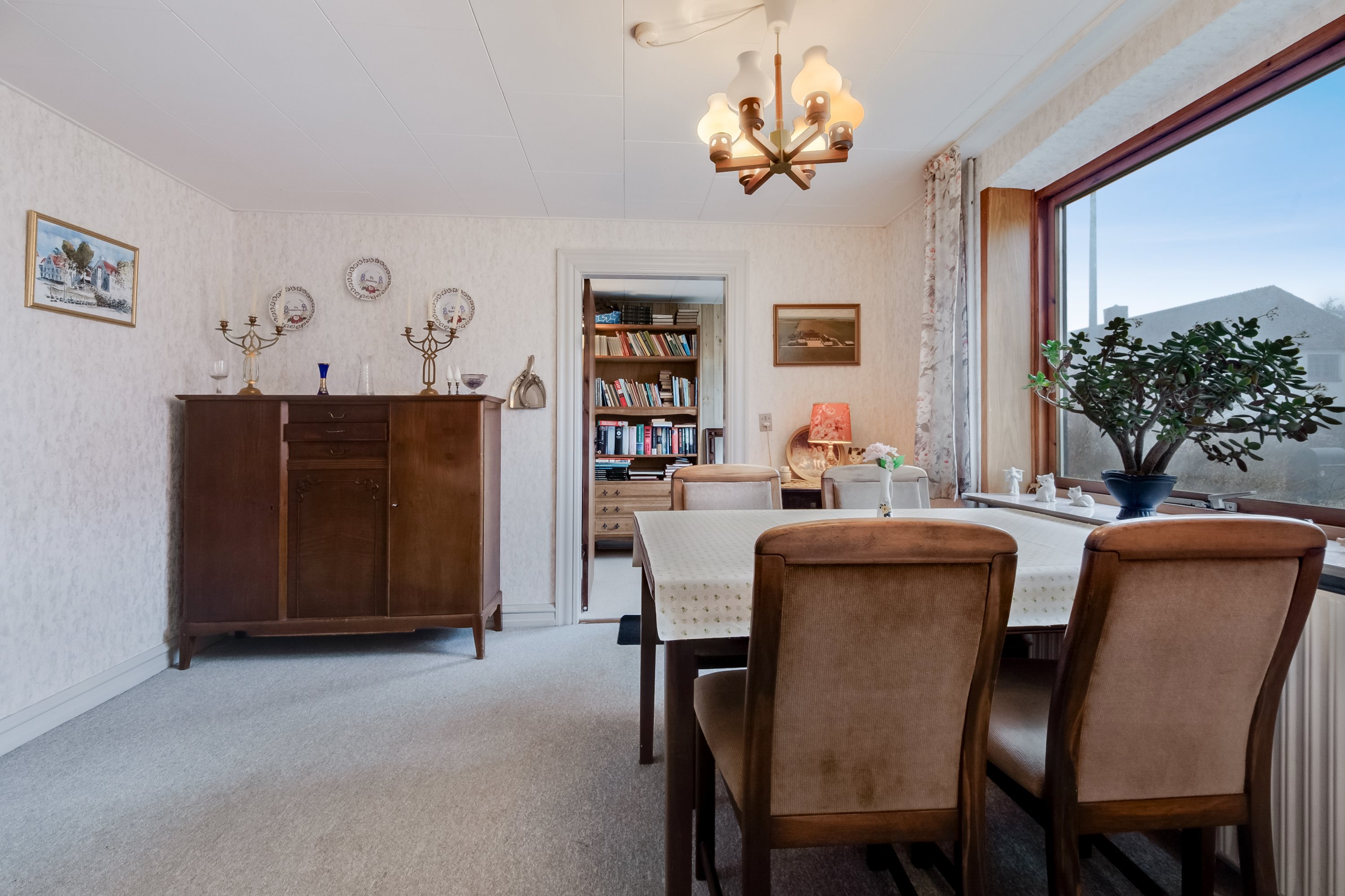 Fremhævet spisestue billede i fuldskærmstilstand. Billede af Kongeballevej 13, 5970 Ærøskøbing