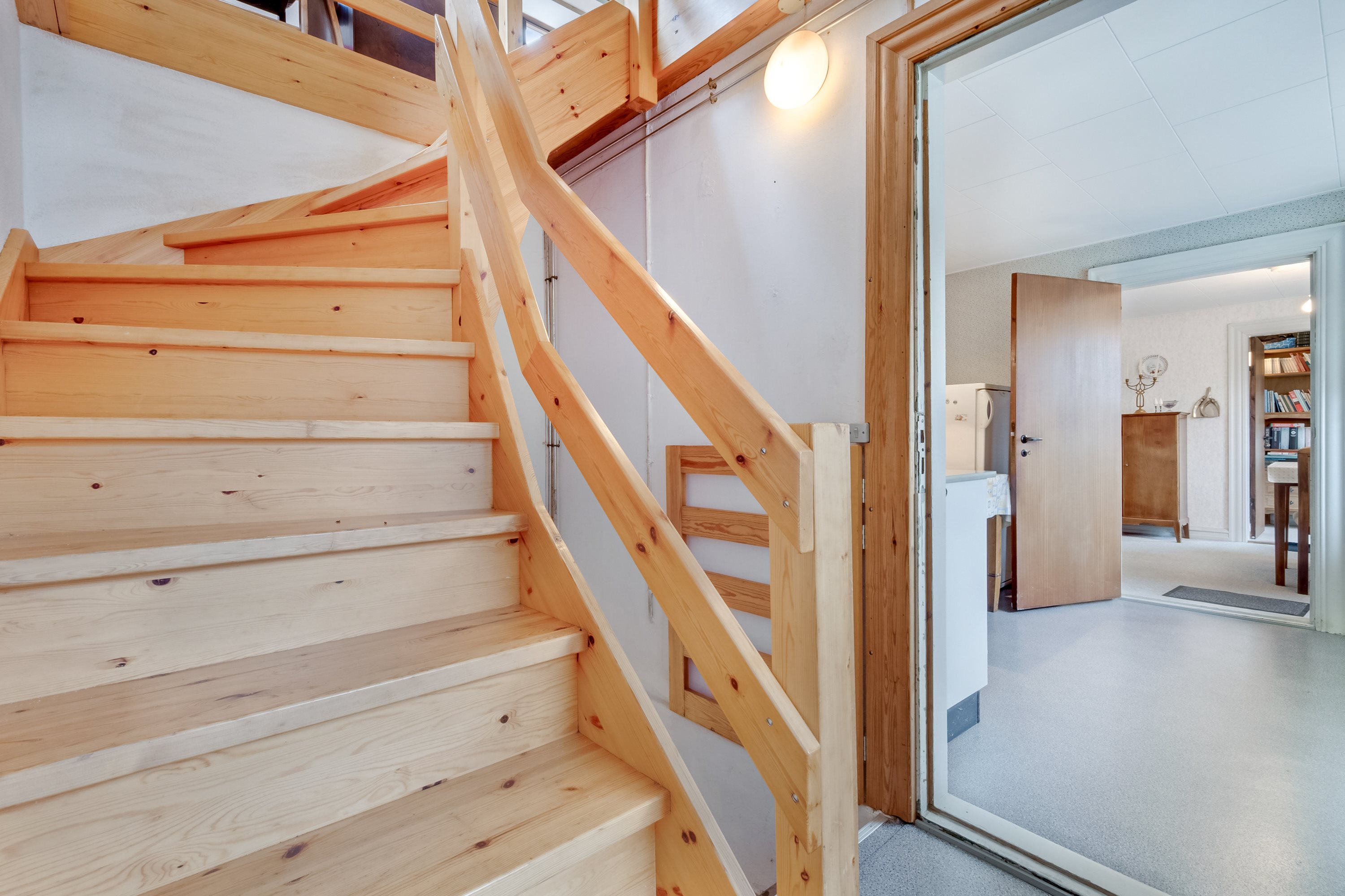 Fremhævet trappe billede i fuldskærmstilstand. Billede af Kongeballevej 13, 5970 Ærøskøbing