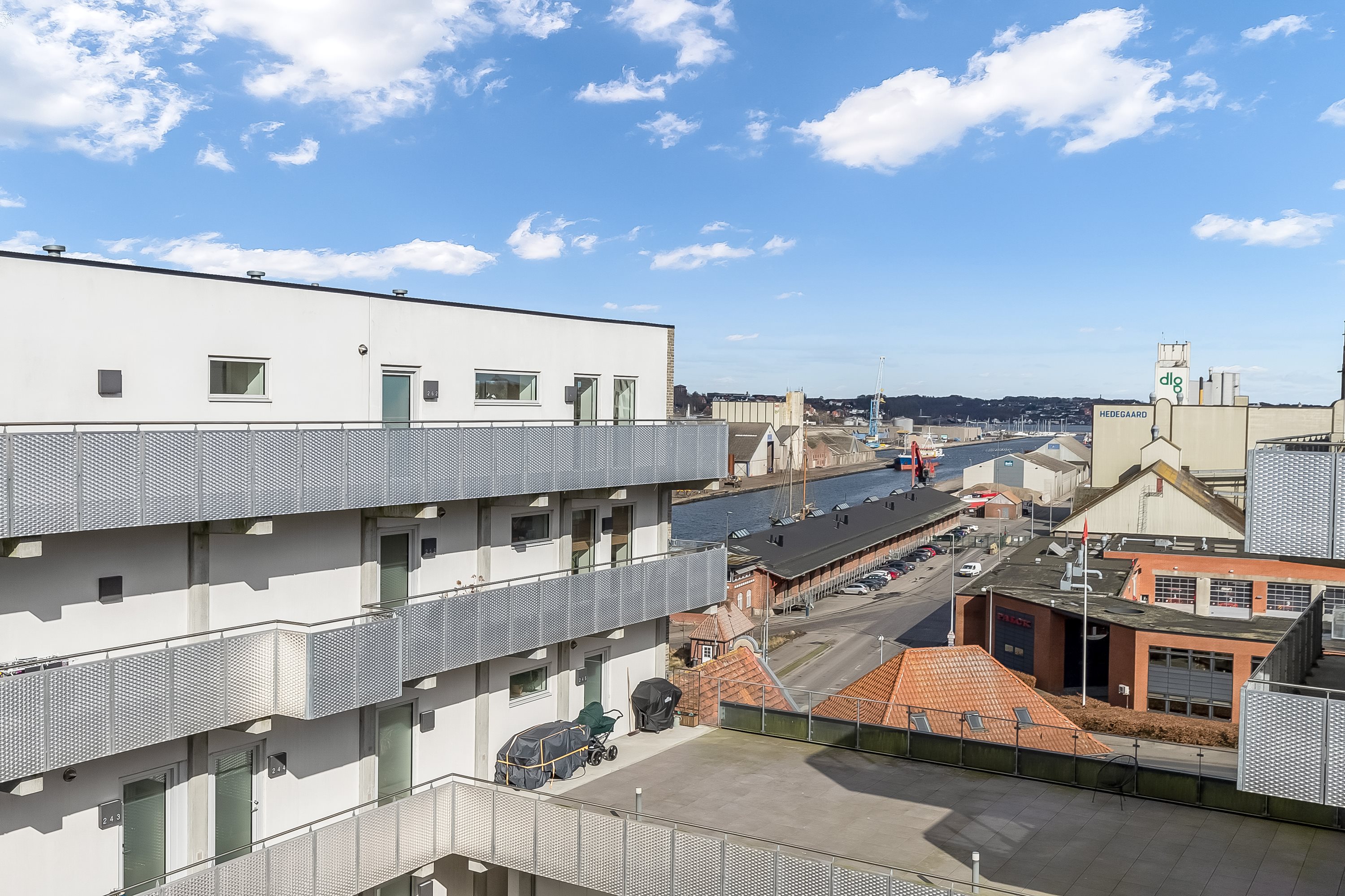 Fremhævet ejendommen billede i fuldskærmstilstand. Billede af Havneparken 2, 6. 2., 6000 Kolding