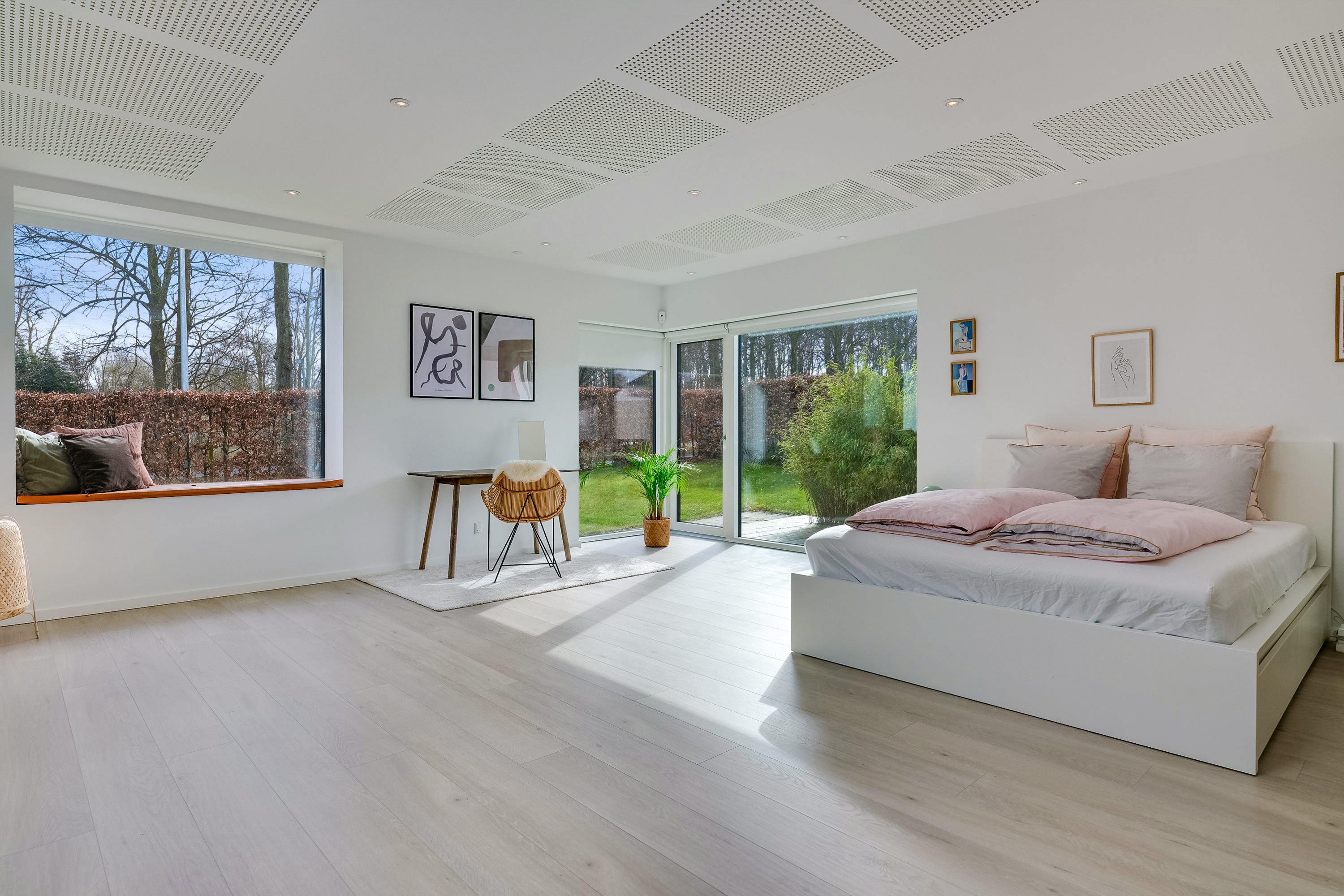 Fremhævet værelse billede i fuldskærmstilstand. Billede af Naurvænget 2, Dalum, 5250 Odense SV