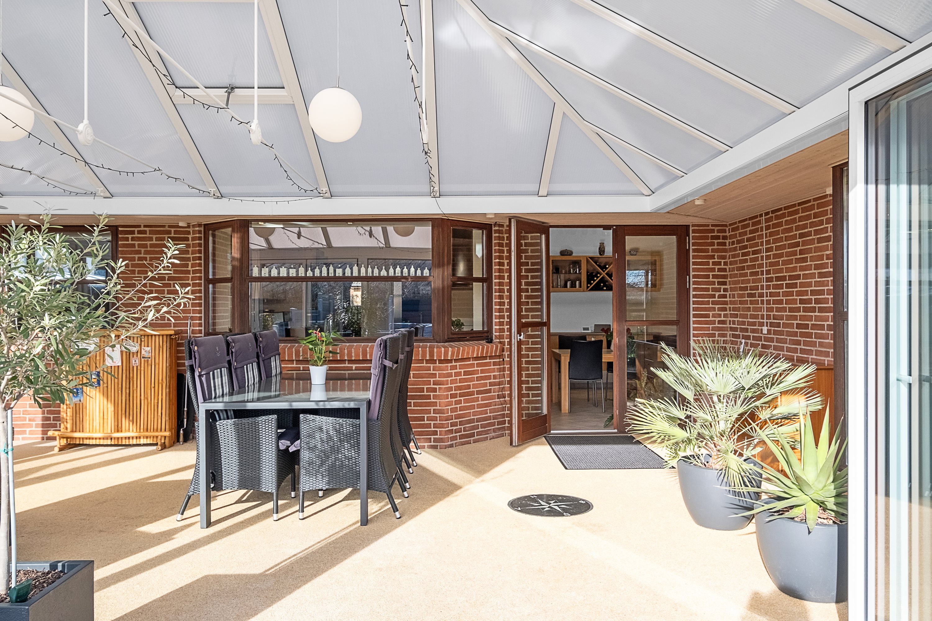 Fremhævet udestue billede i fuldskærmstilstand. Billede af Blåbærhaven 47, 8520 Lystrup