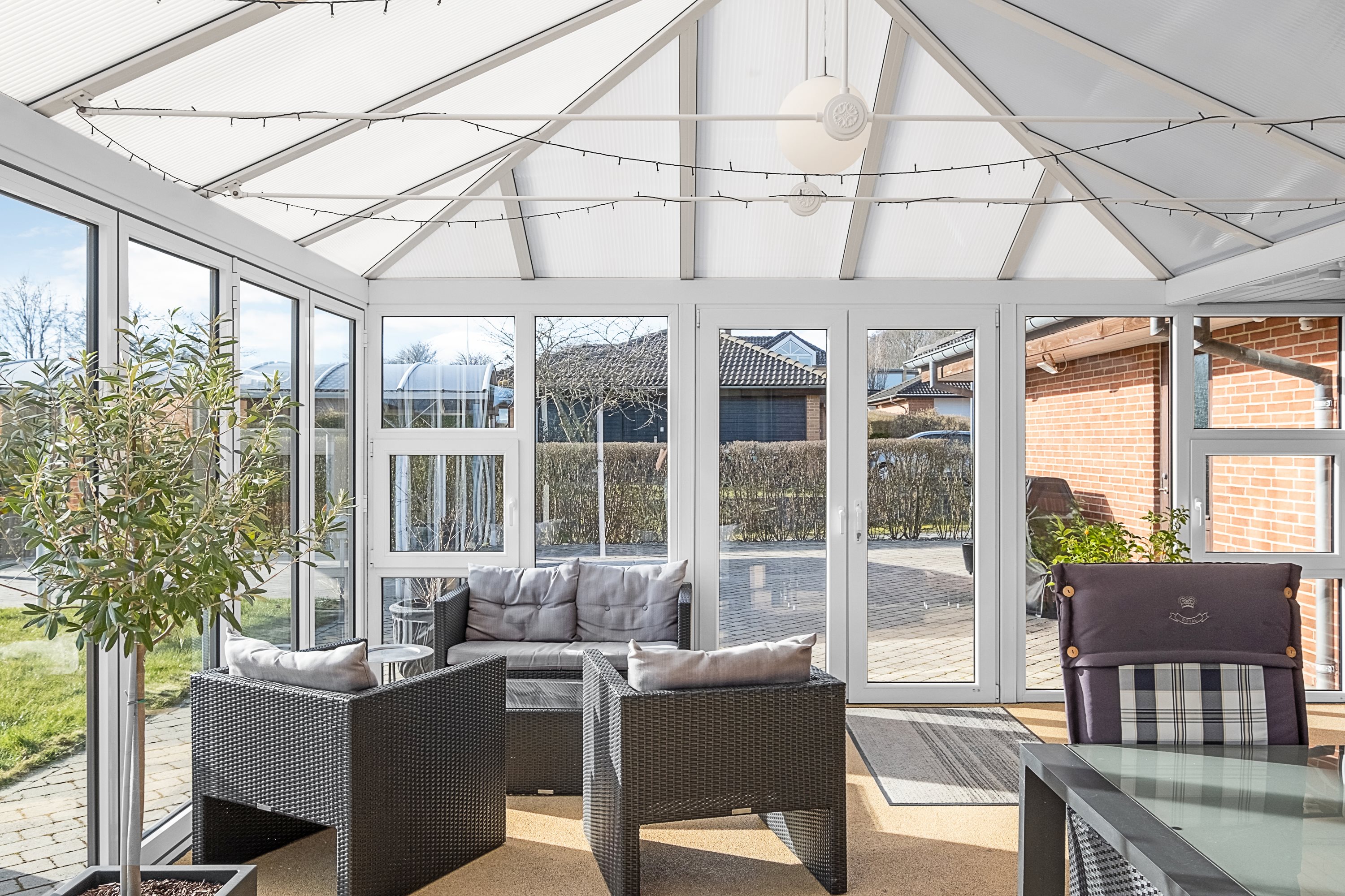 Fremhævet udestue billede i fuldskærmstilstand. Billede af Blåbærhaven 47, 8520 Lystrup