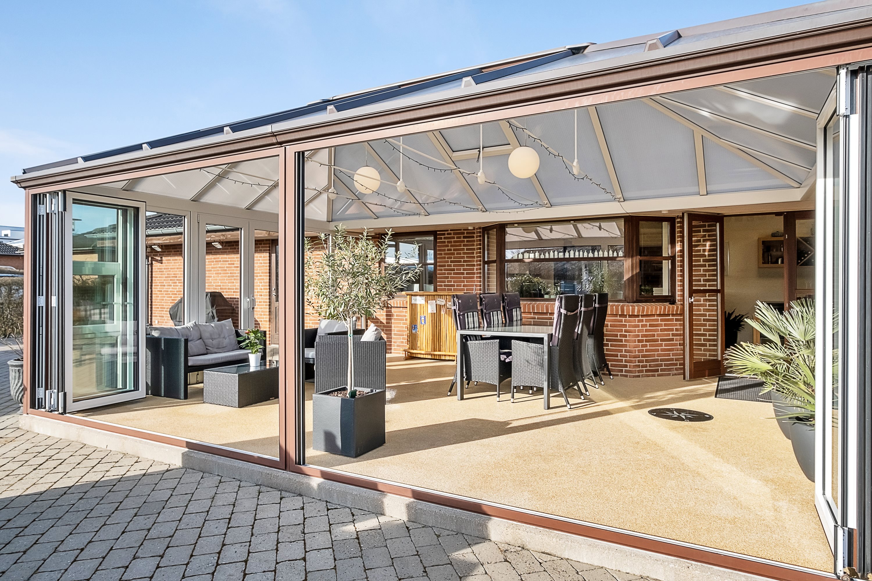 Fremhævet udestue billede i fuldskærmstilstand. Billede af Blåbærhaven 47, 8520 Lystrup