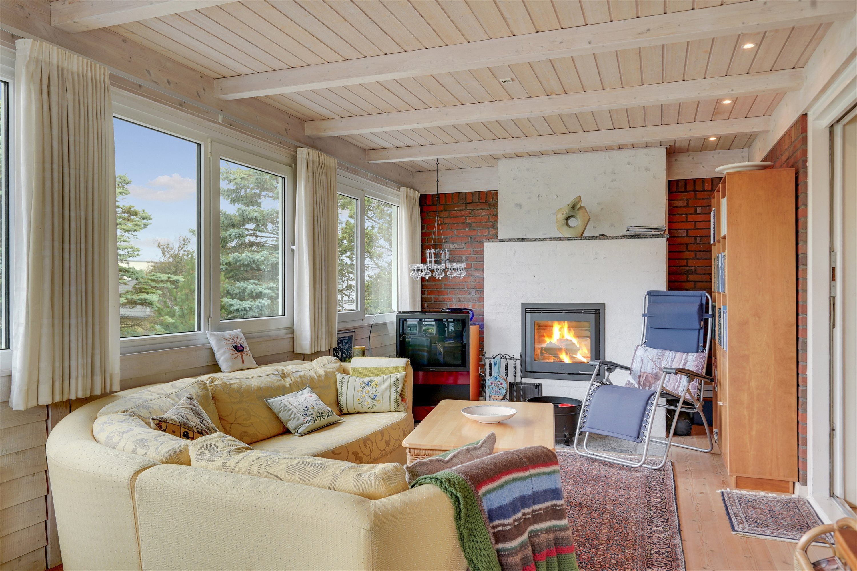 Fremhævet udestue billede i fuldskærmstilstand. Billede af Fasanvænget 33, Hjerting, 6710 Esbjerg V