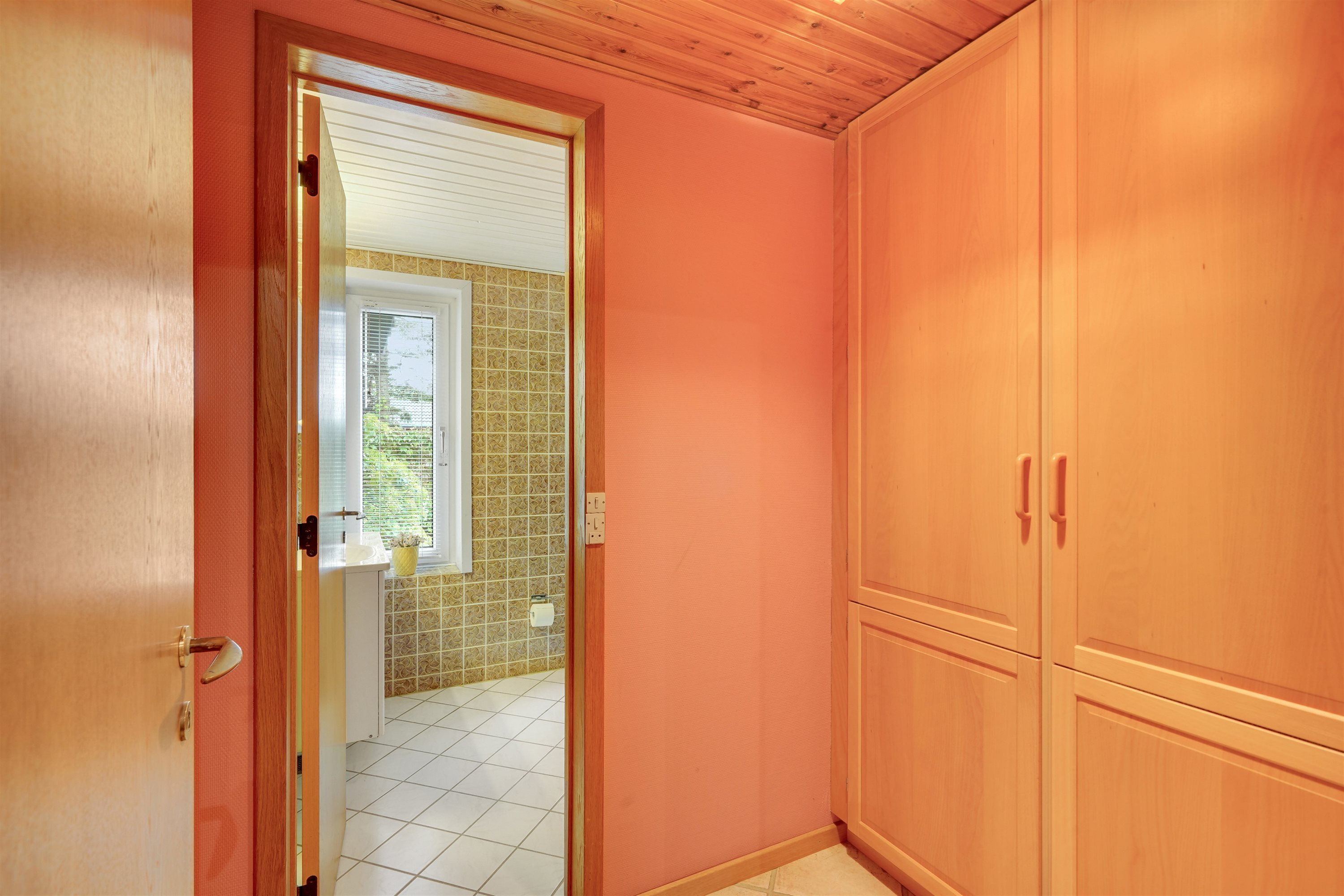 Fremhævet gang billede i fuldskærmstilstand. Billede af Fasanvænget 33, Hjerting, 6710 Esbjerg V