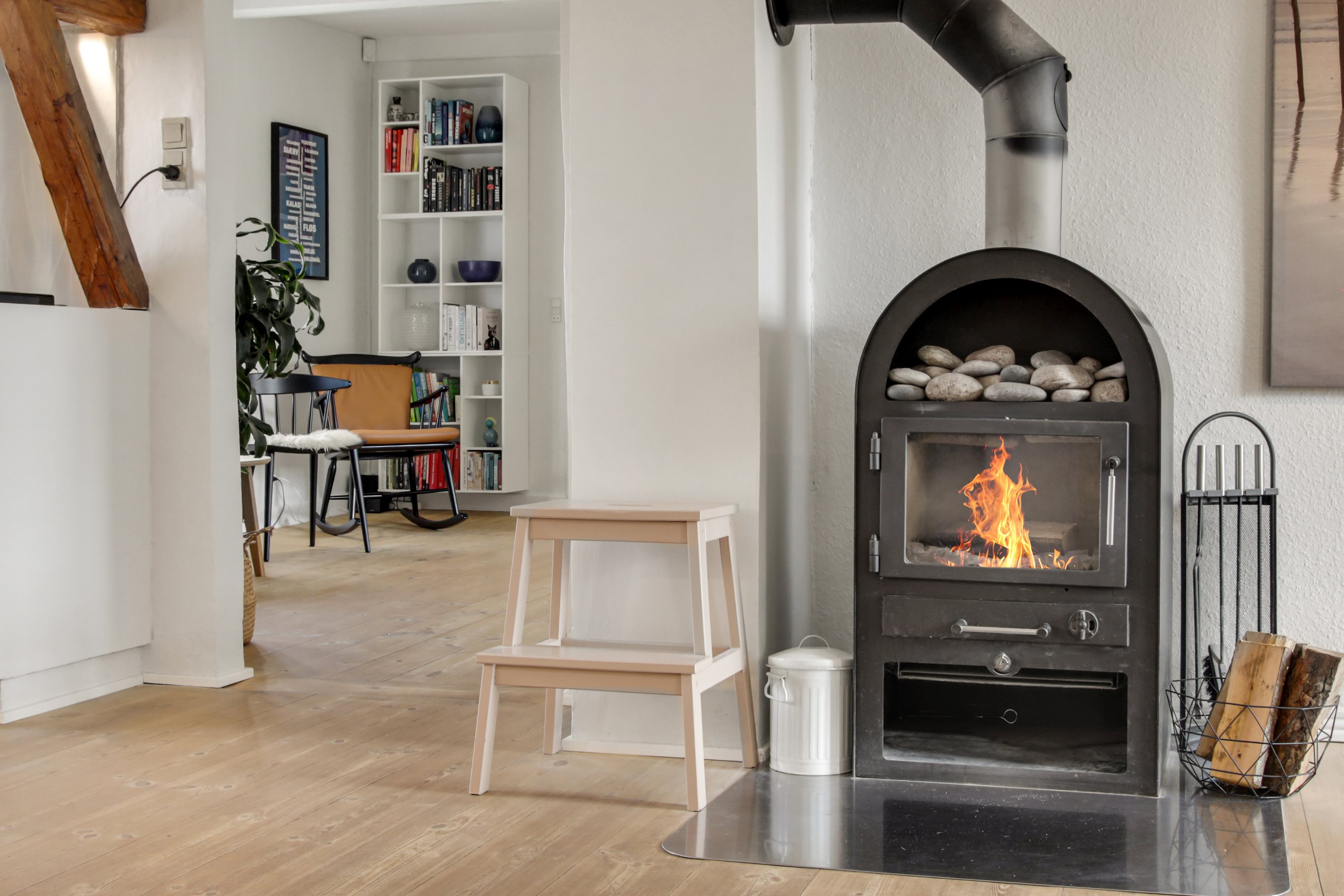 Fremhævet stue billede i fuldskærmstilstand. Billede af Elvira Madigans Vej 14, Tåsinge, 5700 Svendborg