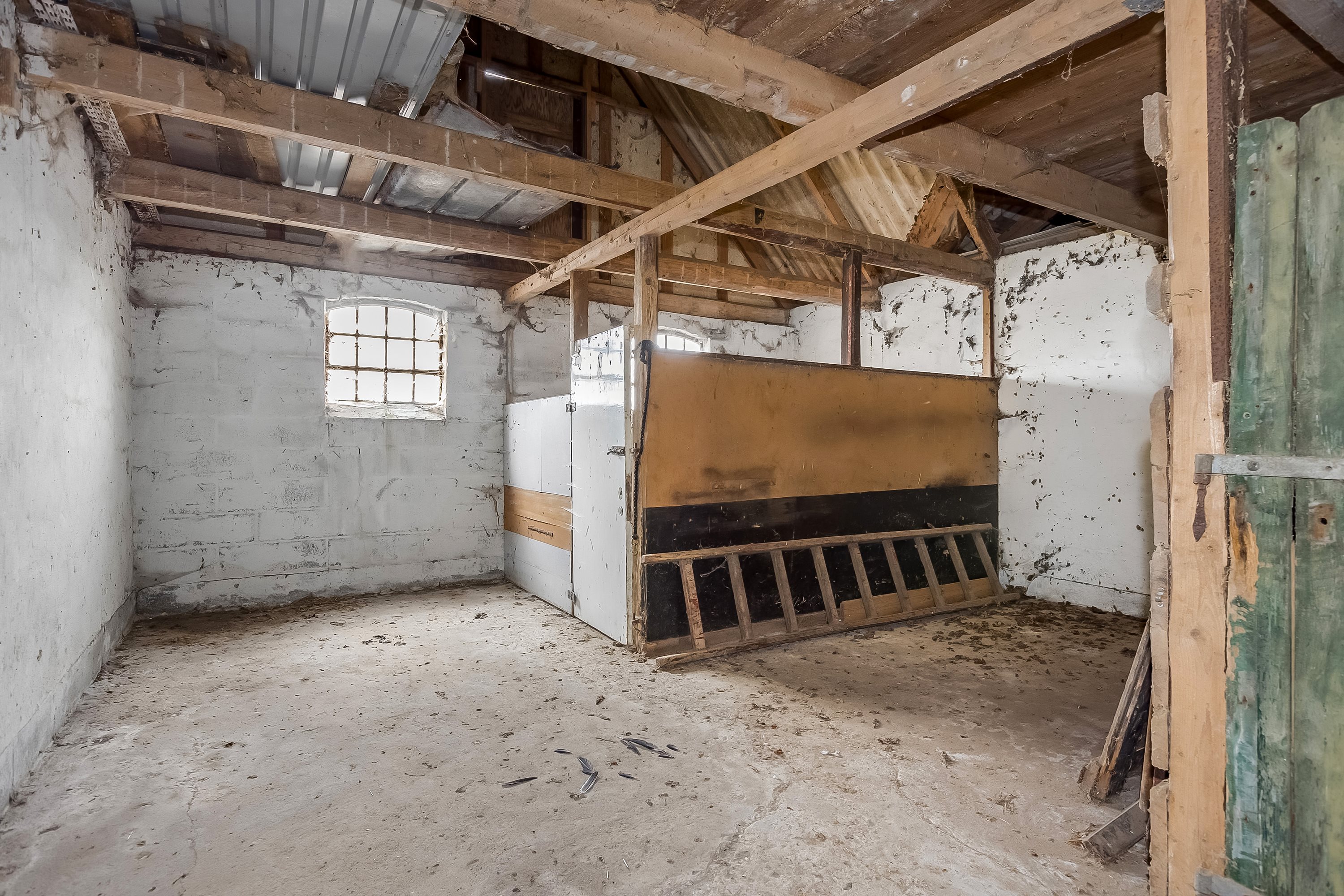 Fremhævet stald billede i fuldskærmstilstand. Billede af Snekkerupvej 12, Snekkerup, 4200 Slagelse